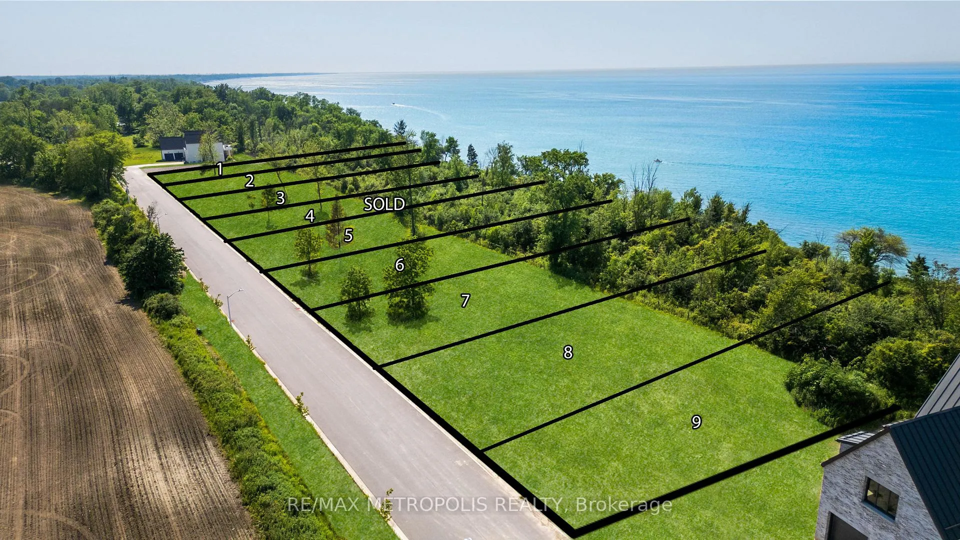 Photo 37 of 7073 Blue Coast Heights, Plympton-Wyoming, Plympton Wyoming — HOMEH