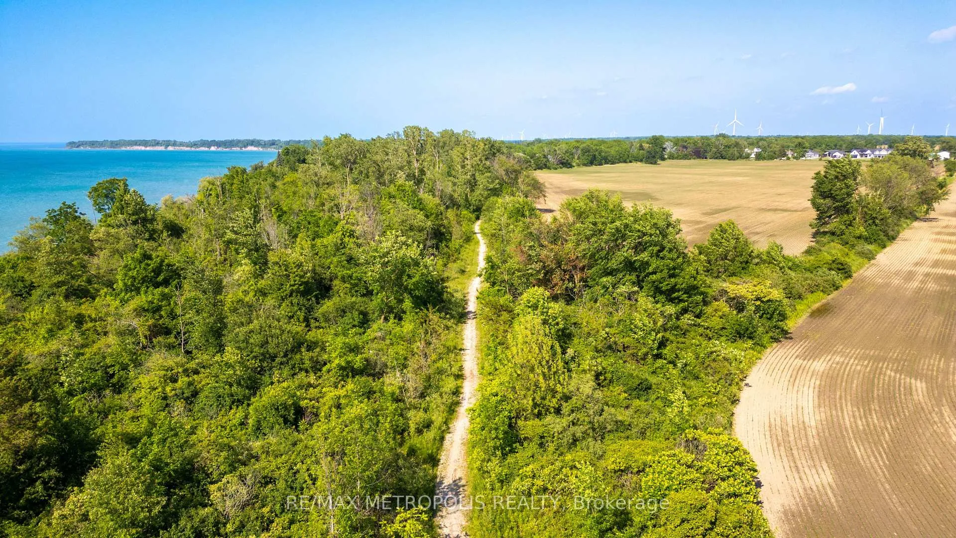 Photo 42 of 7073 Blue Coast Heights, Plympton-Wyoming, Plympton Wyoming — HOMEH