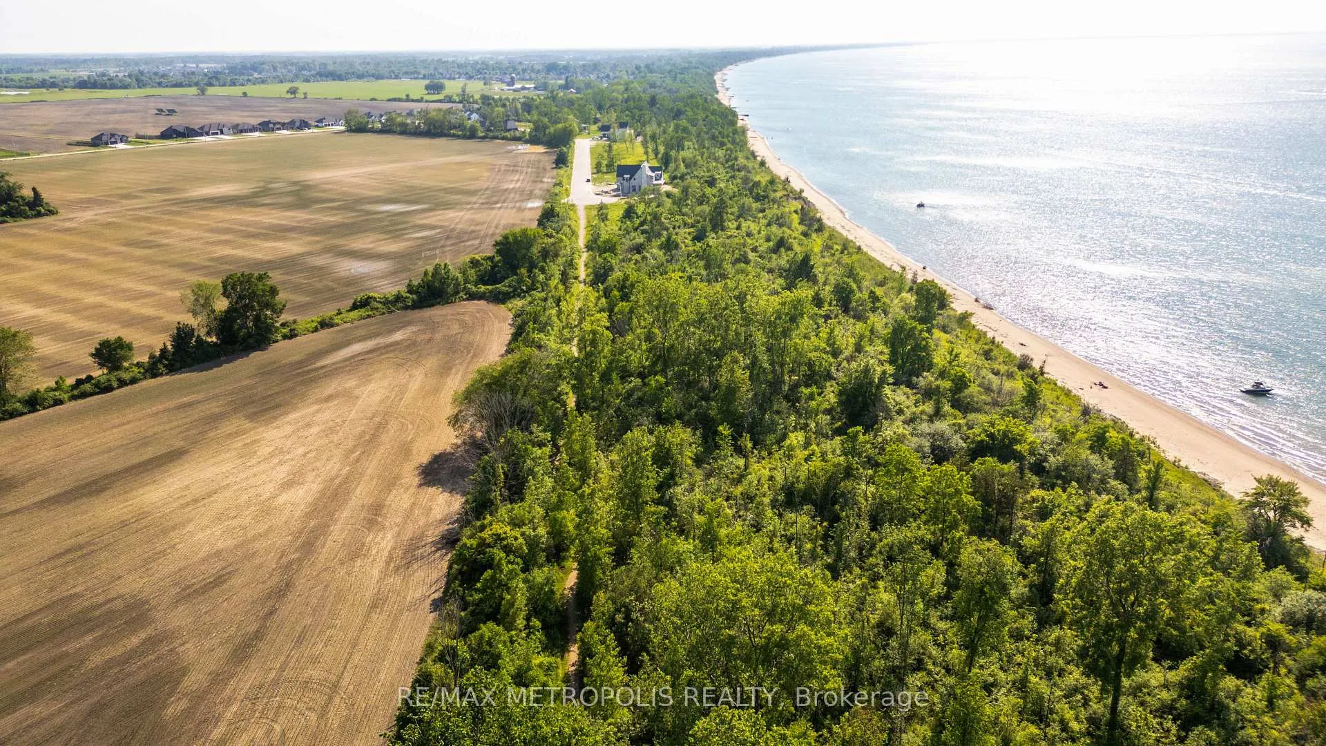 Photo 44 of 7073 Blue Coast Heights, Plympton-Wyoming, Plympton Wyoming — HOMEH