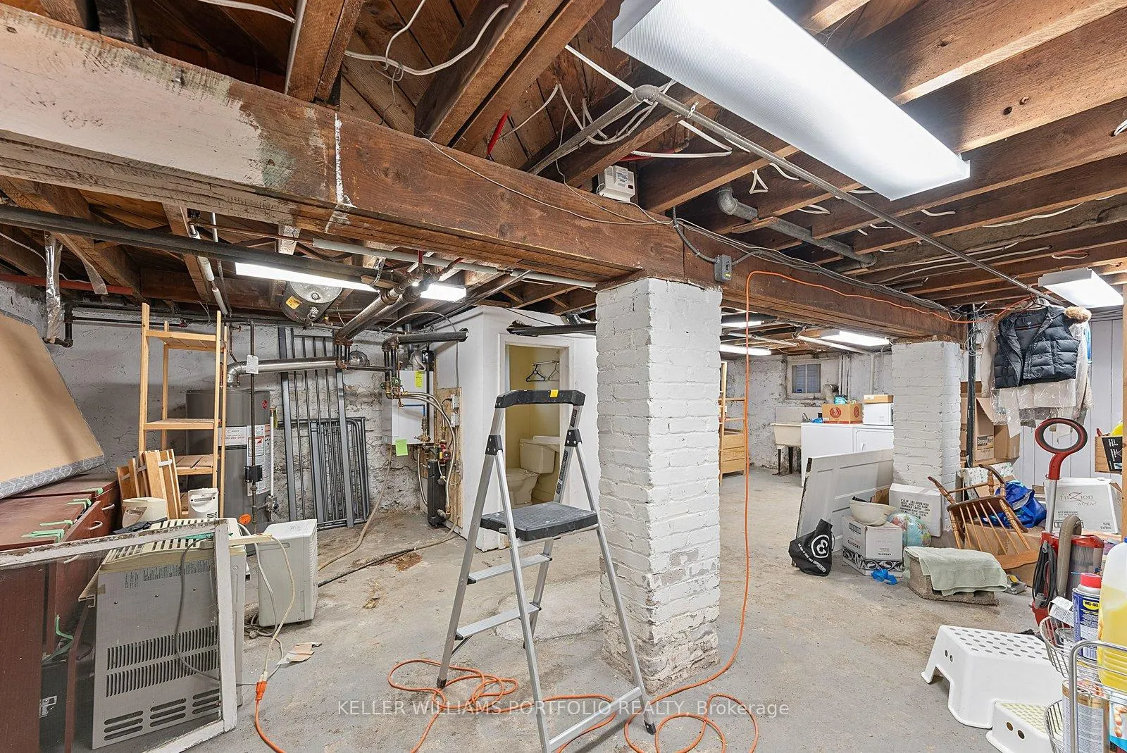 Photo 38 of 145 Glengrove Avenue W, Toronto, Lawrence Park South — HOMEH