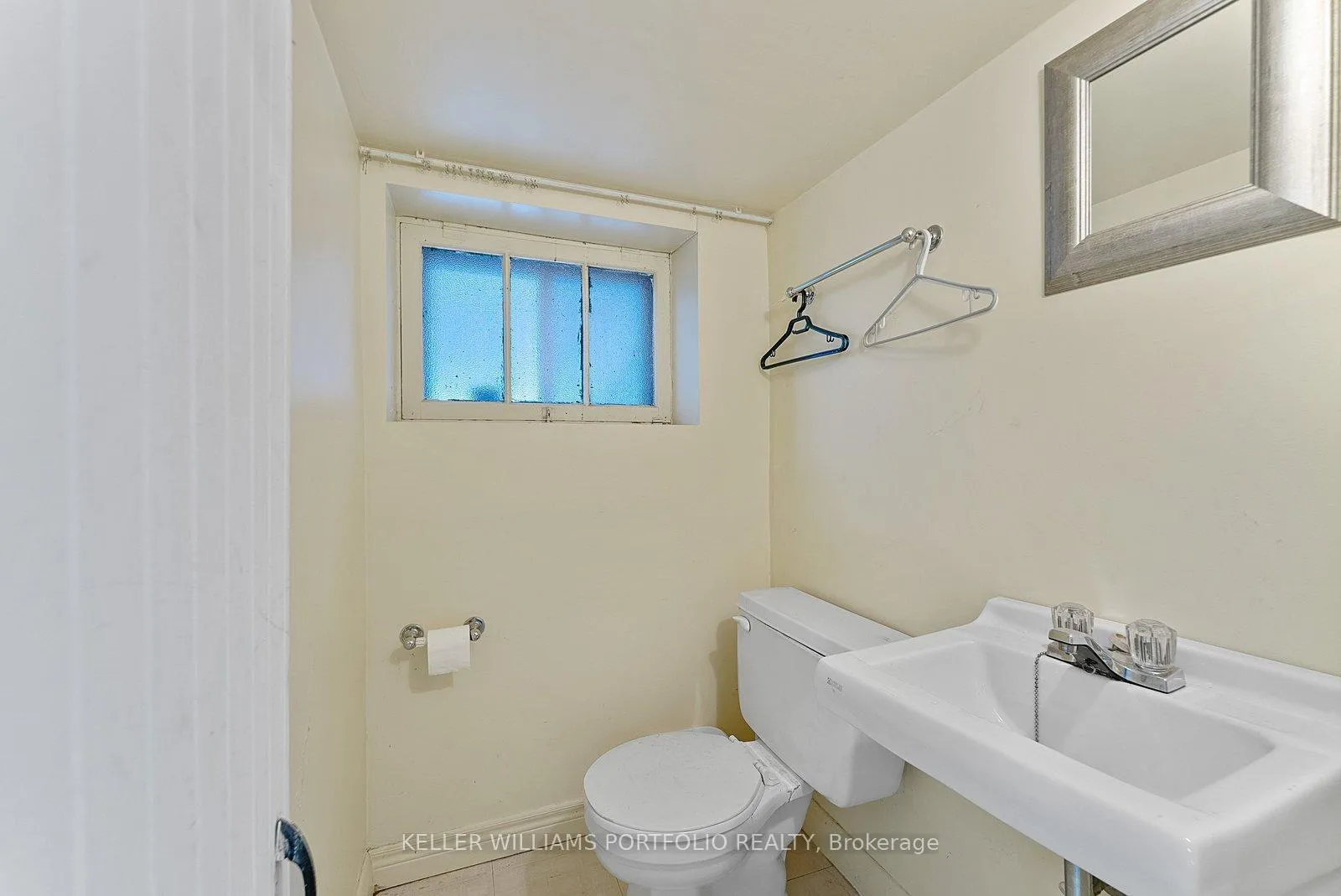 Photo 42 of 145 Glengrove Avenue W, Toronto, Lawrence Park South — HOMEH