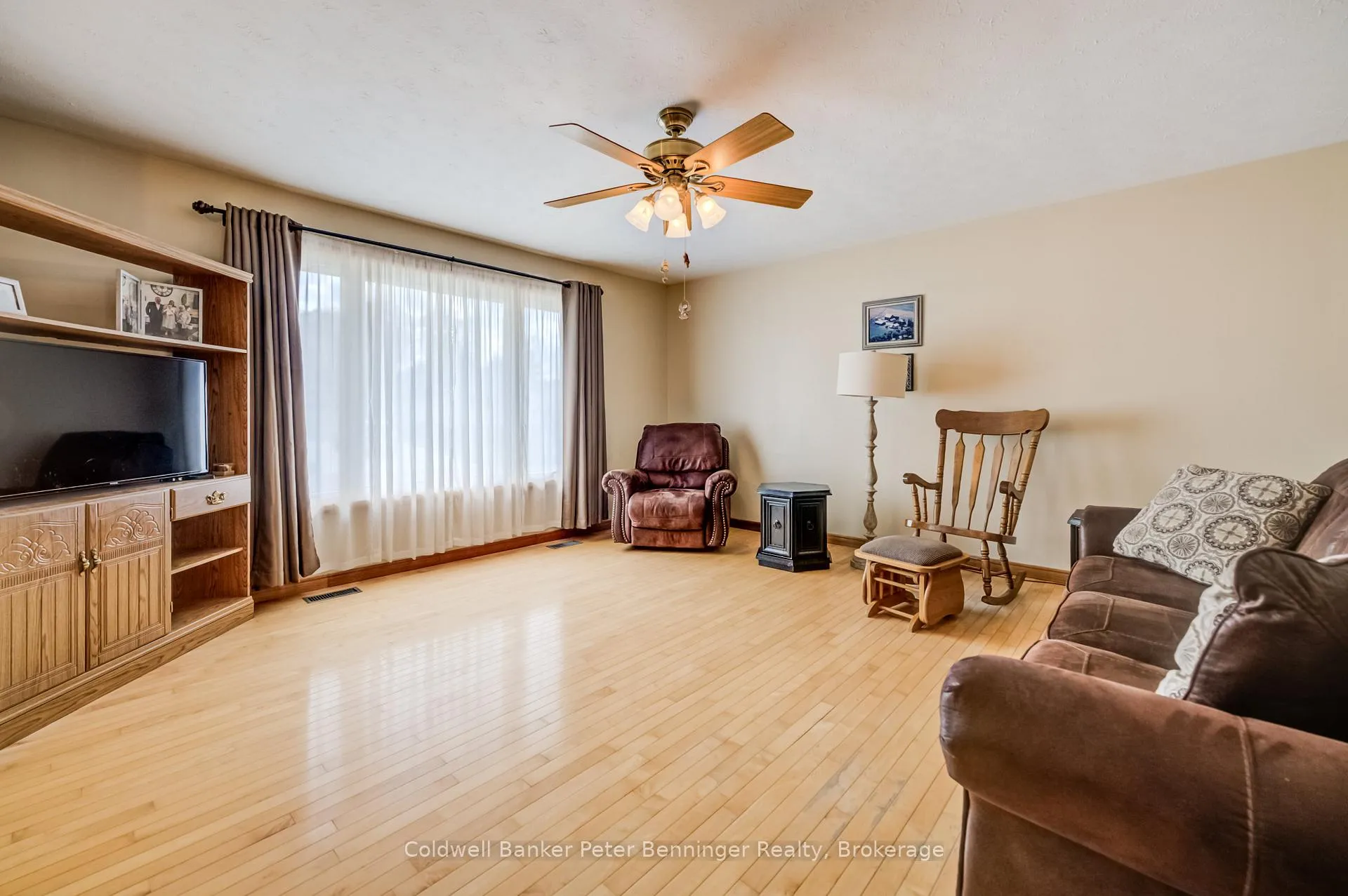Photo 6 of 106 Orange Street, Brockton — HOMEH