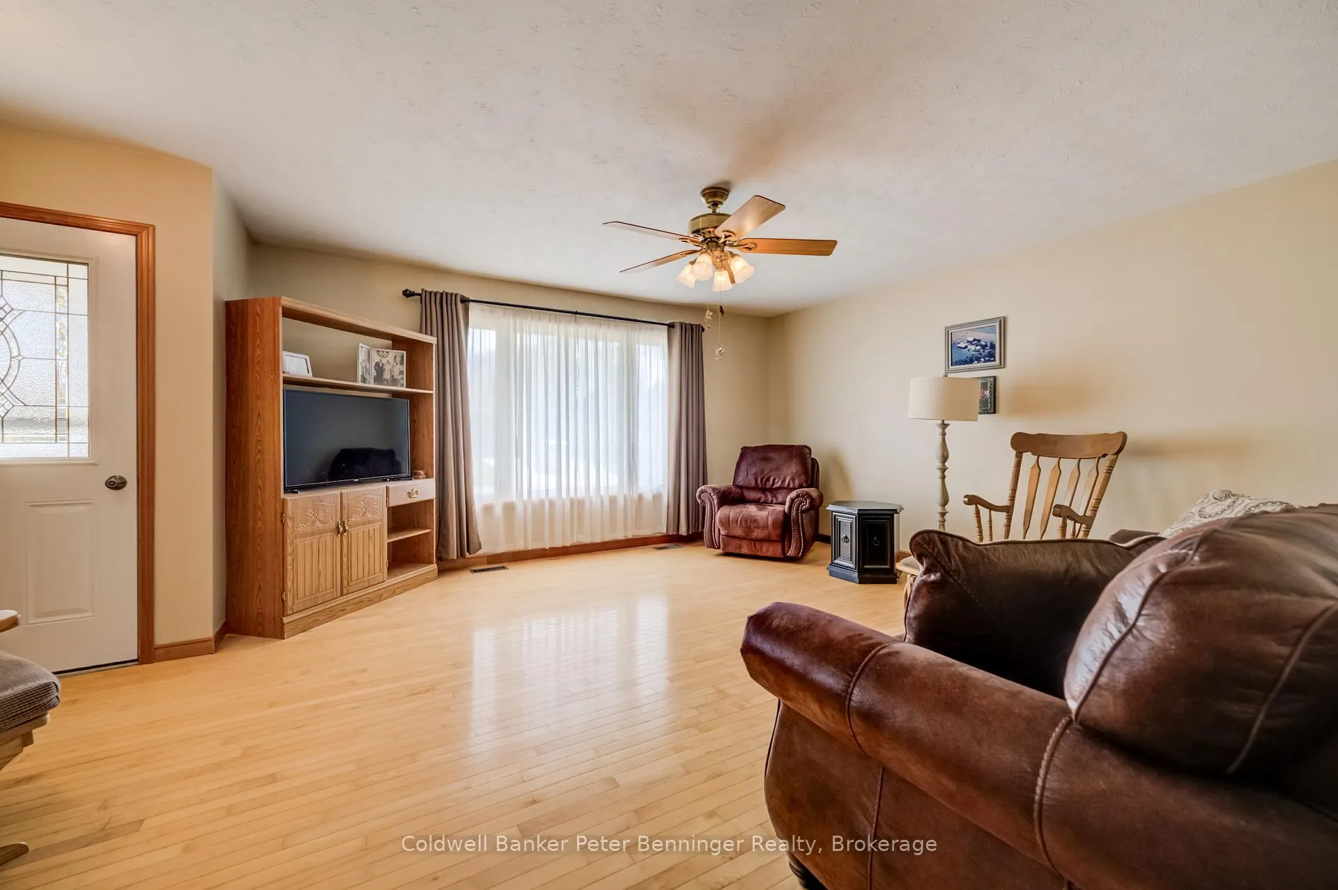 Photo 7 of 106 Orange Street, Brockton — HOMEH