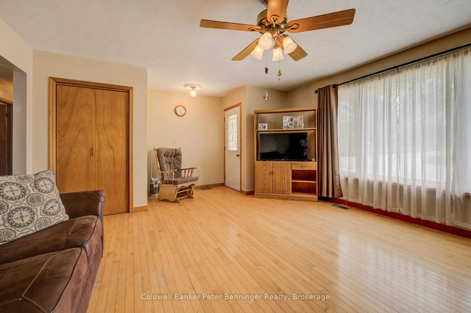 Photo 8 of 106 Orange Street, Brockton — HOMEH
