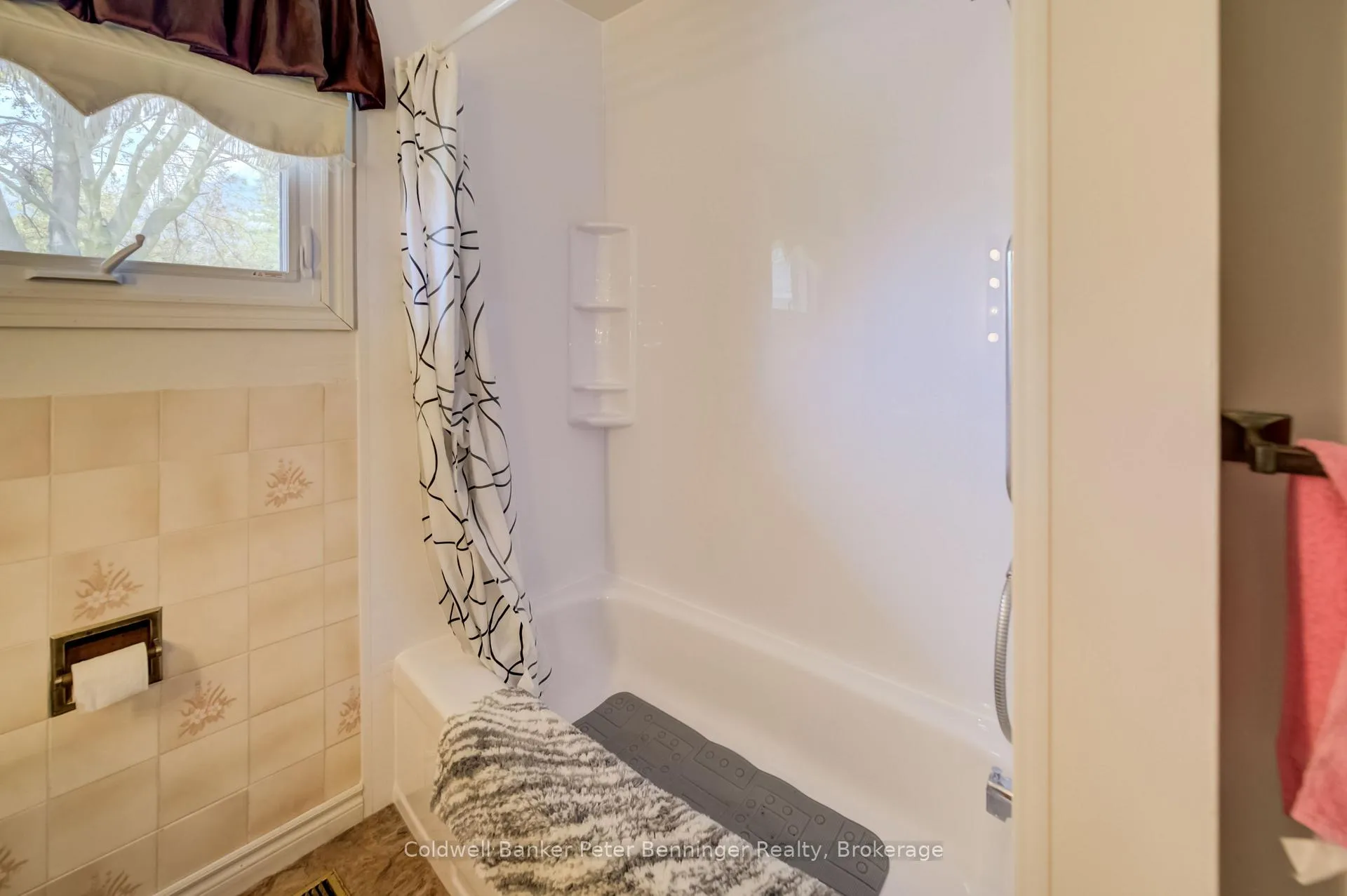Photo 19 of 106 Orange Street, Brockton — HOMEH