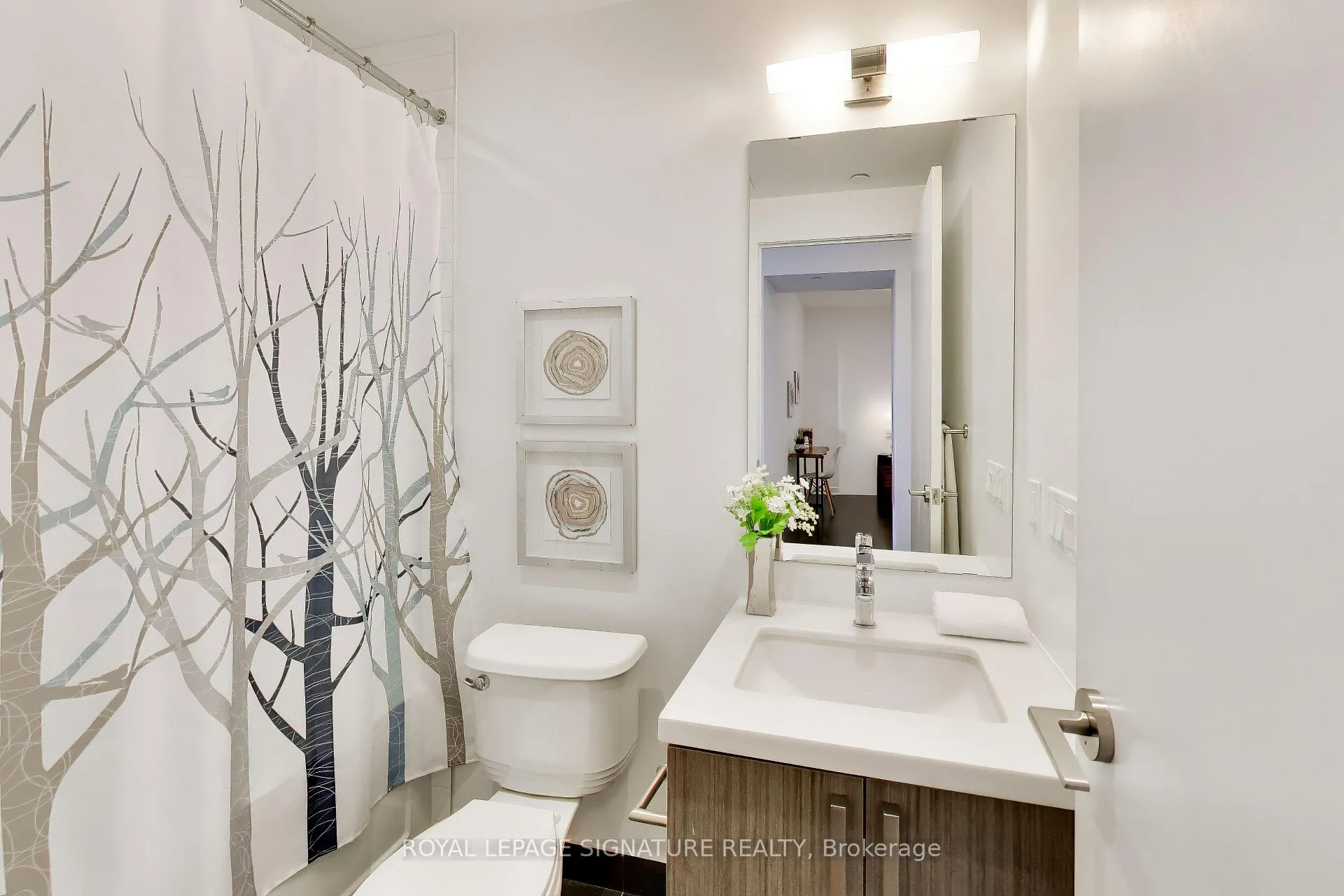 Photo 15 of Unit 501, 501 St Clair Avenue W, Toronto, Casa Loma — HOMEH