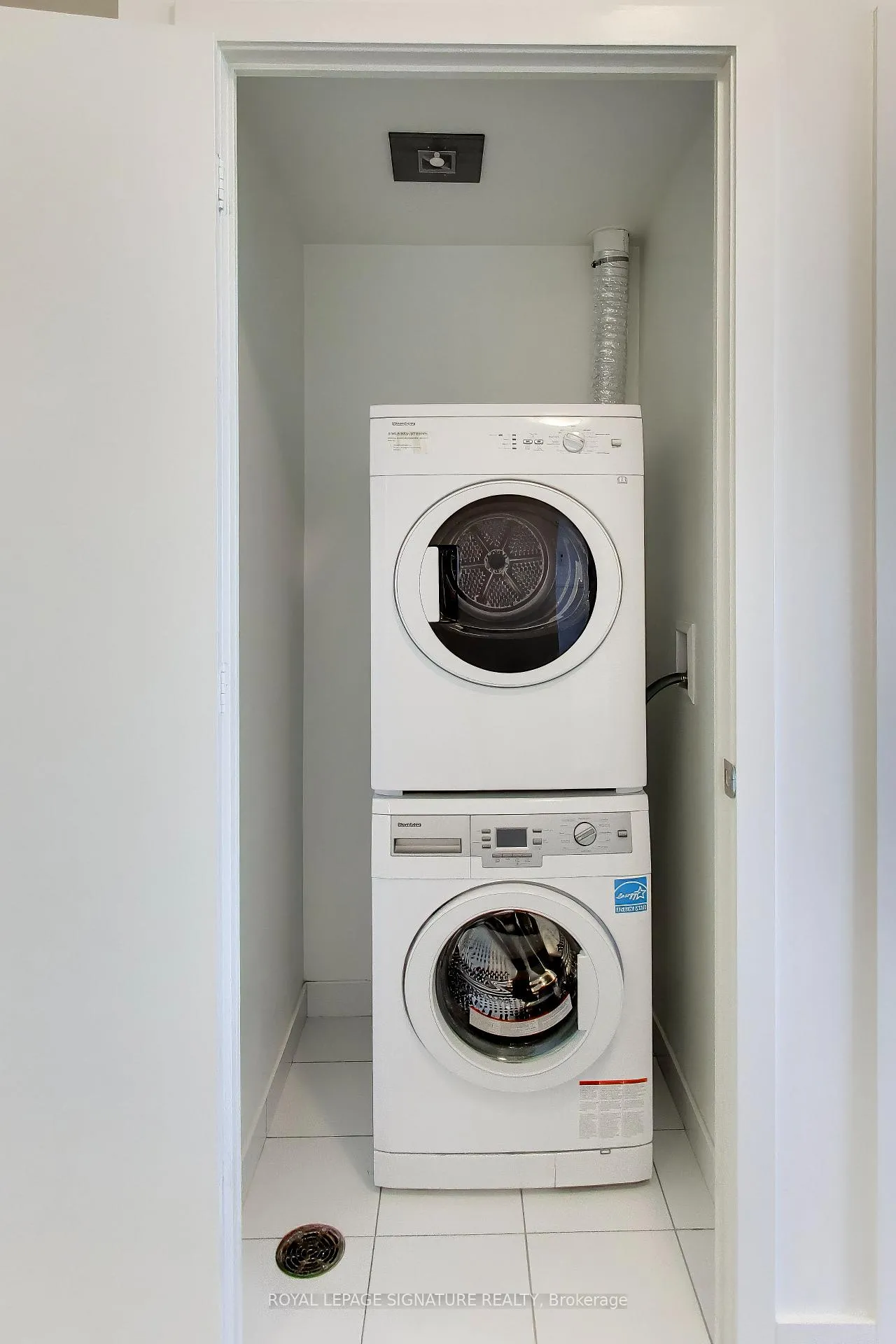 Photo 16 of Unit 501, 501 St Clair Avenue W, Toronto, Casa Loma — HOMEH