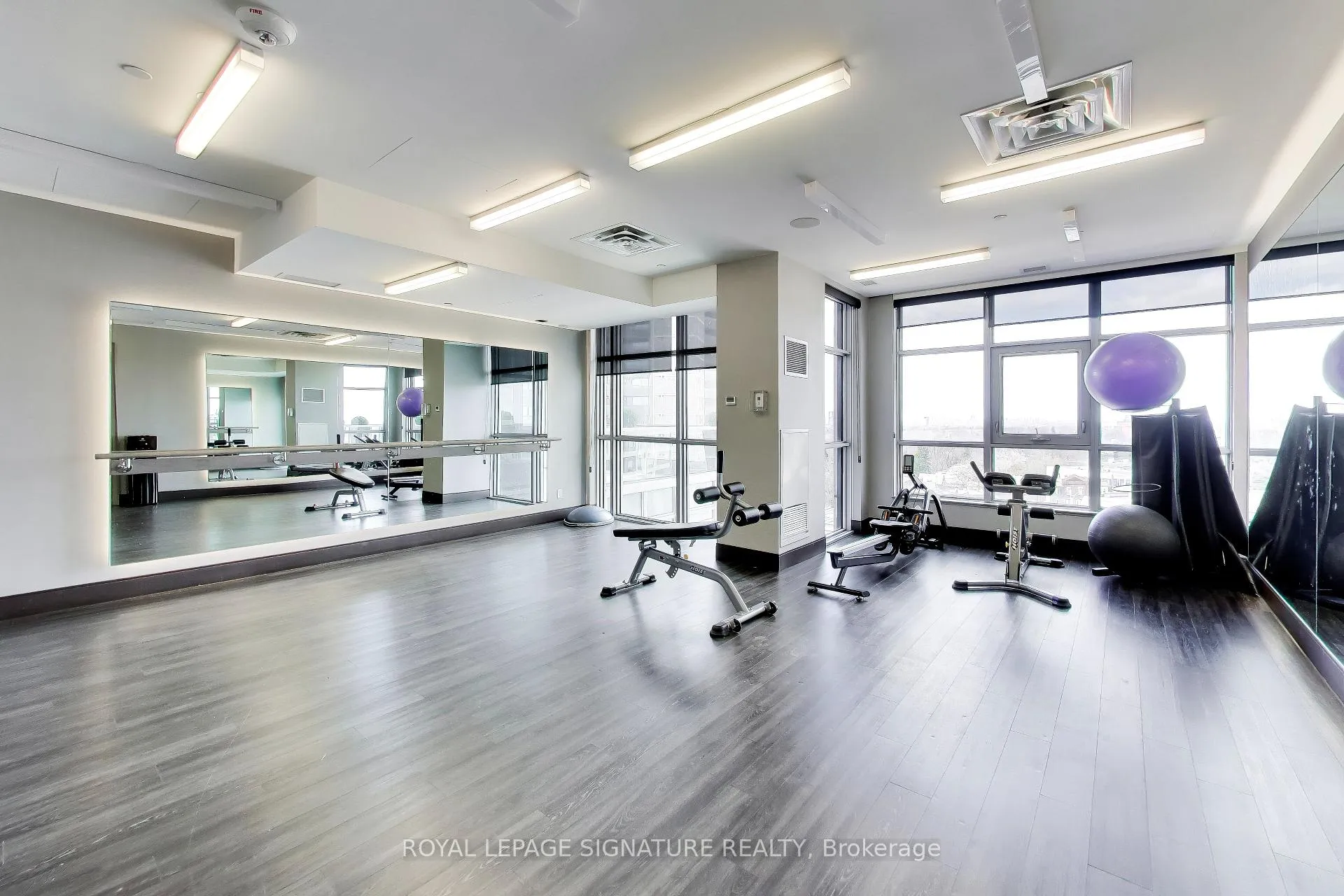 Photo 21 of Unit 501, 501 St Clair Avenue W, Toronto, Casa Loma — HOMEH