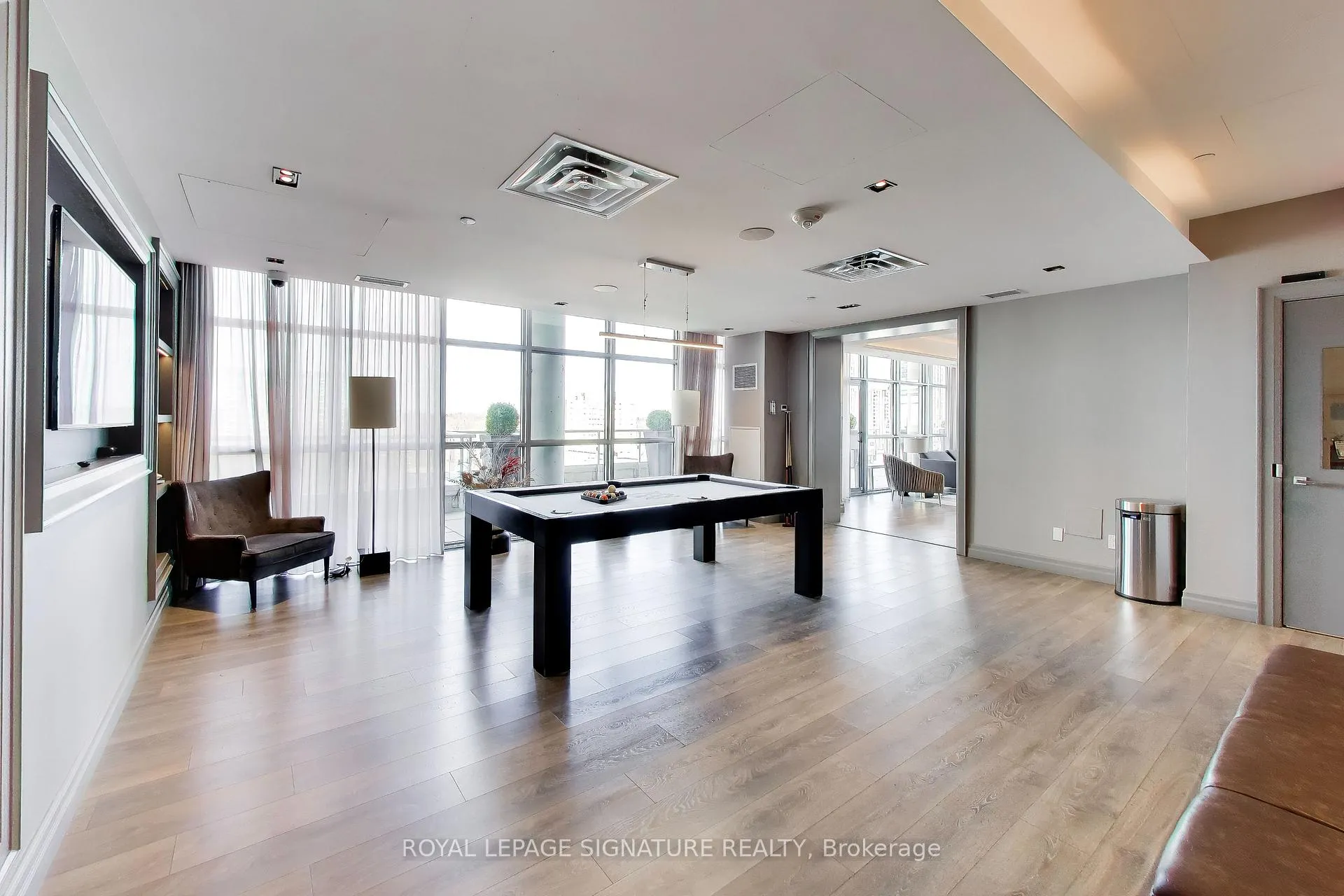 Photo 25 of Unit 501, 501 St Clair Avenue W, Toronto, Casa Loma — HOMEH