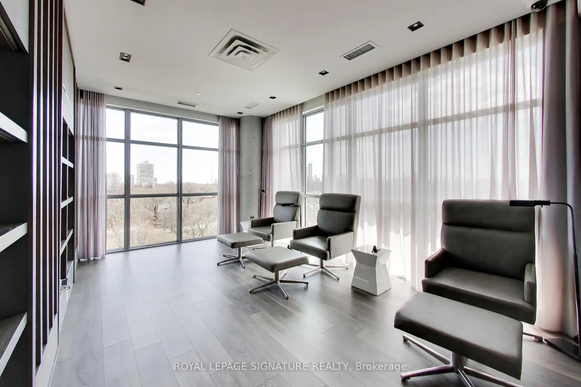 Photo 31 of Unit 501, 501 St Clair Avenue W, Toronto, Casa Loma — HOMEH