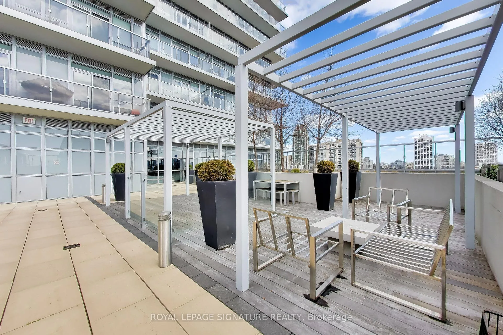 Photo 41 of Unit 501, 501 St Clair Avenue W, Toronto, Casa Loma — HOMEH