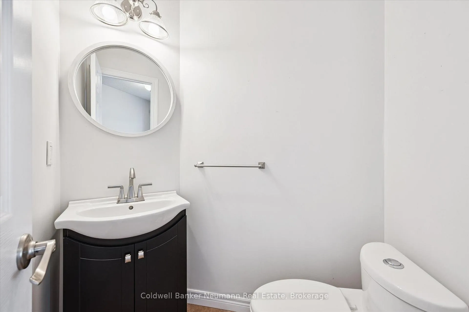 Photo 16 of 176 Colonial Drive, Guelph, Pineridge/Westminster Woods — HOMEH