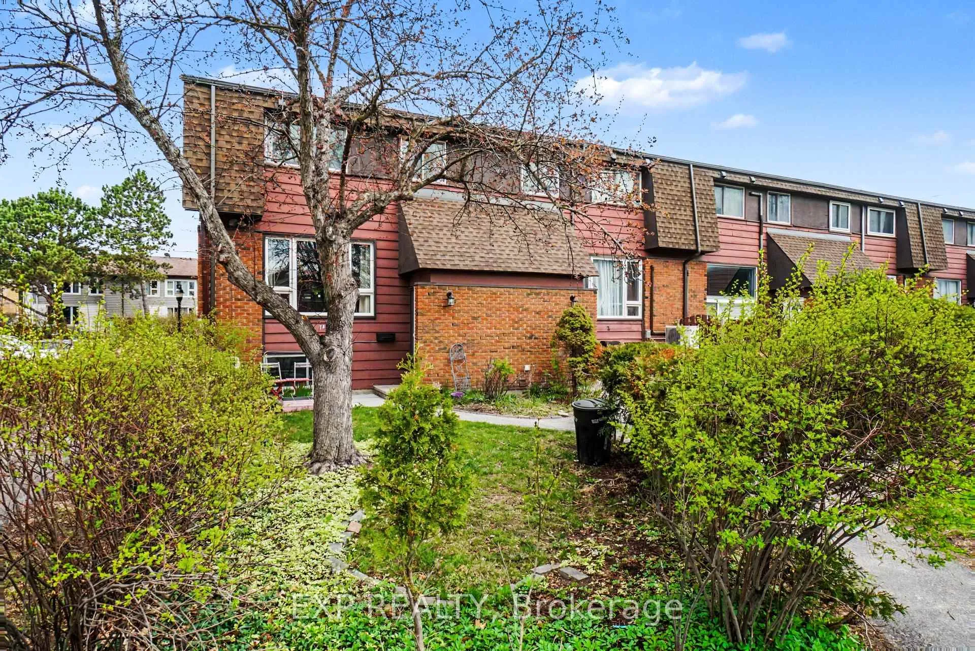 Photo 3 of 7A Banner Road, Ottawa, Sheahan Estates/Trend Village — HOMEH