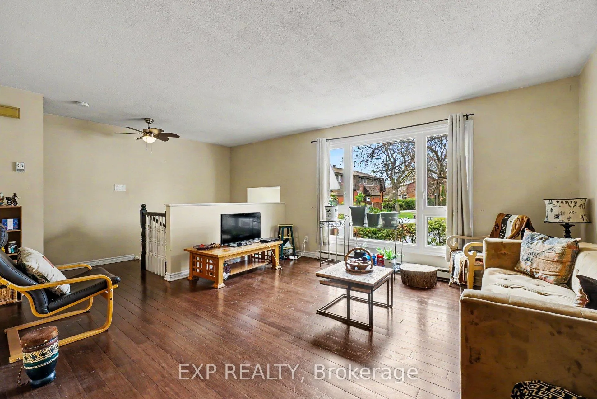 Photo 11 of 7A Banner Road, Ottawa, Sheahan Estates/Trend Village — HOMEH