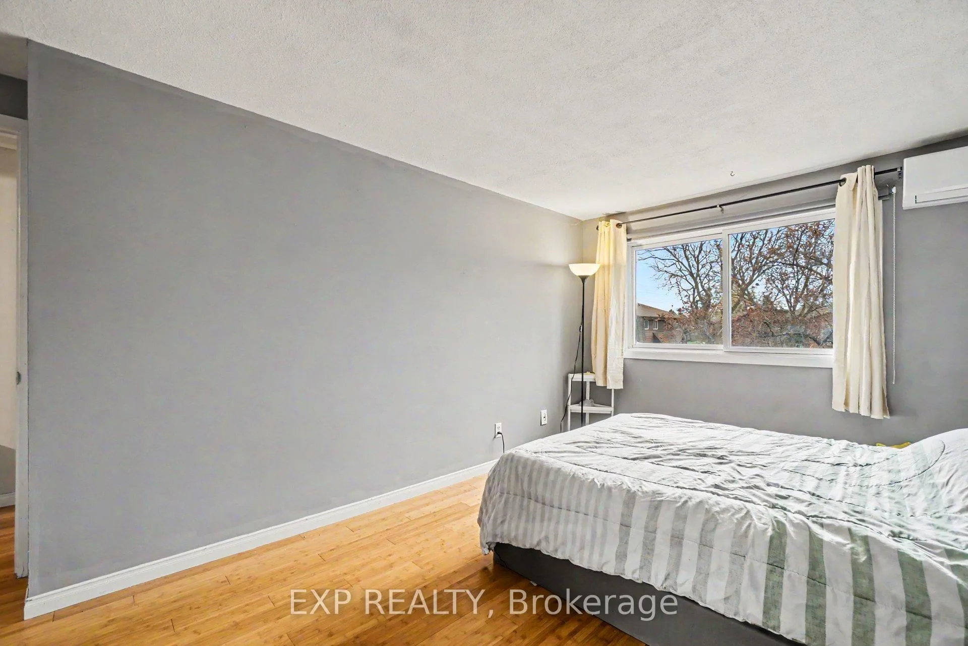Photo 21 of 7A Banner Road, Ottawa, Sheahan Estates/Trend Village — HOMEH