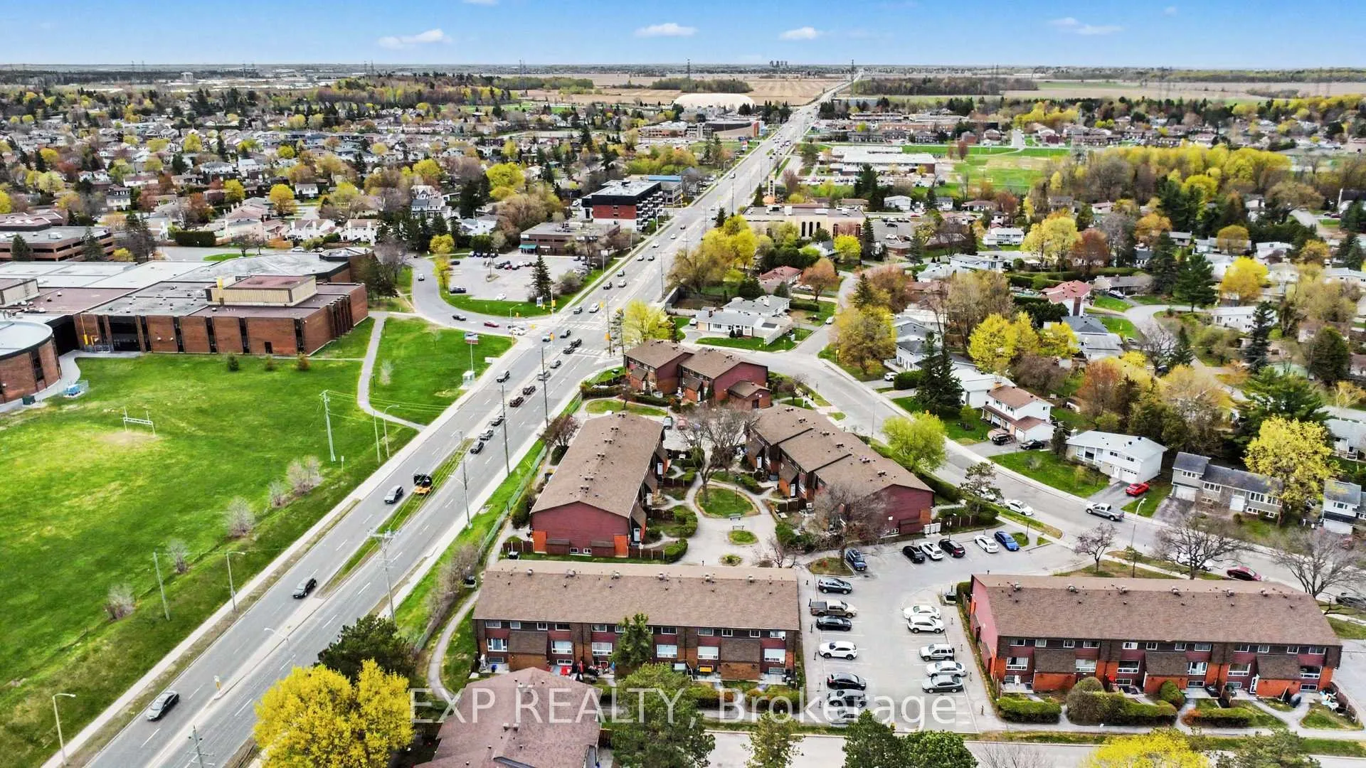 Photo 31 of 7A Banner Road, Ottawa, Sheahan Estates/Trend Village — HOMEH