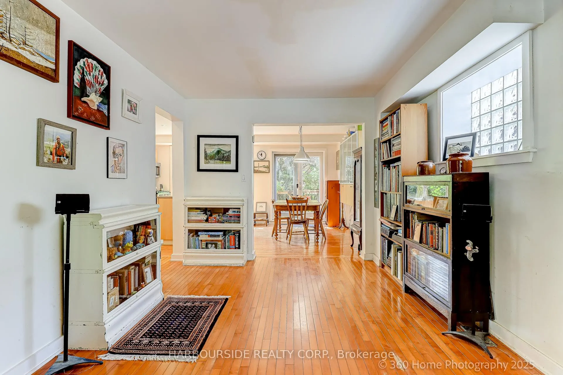 Photo 3 of 591 Broadway Avenue, Toronto, Leaside — HOMEH