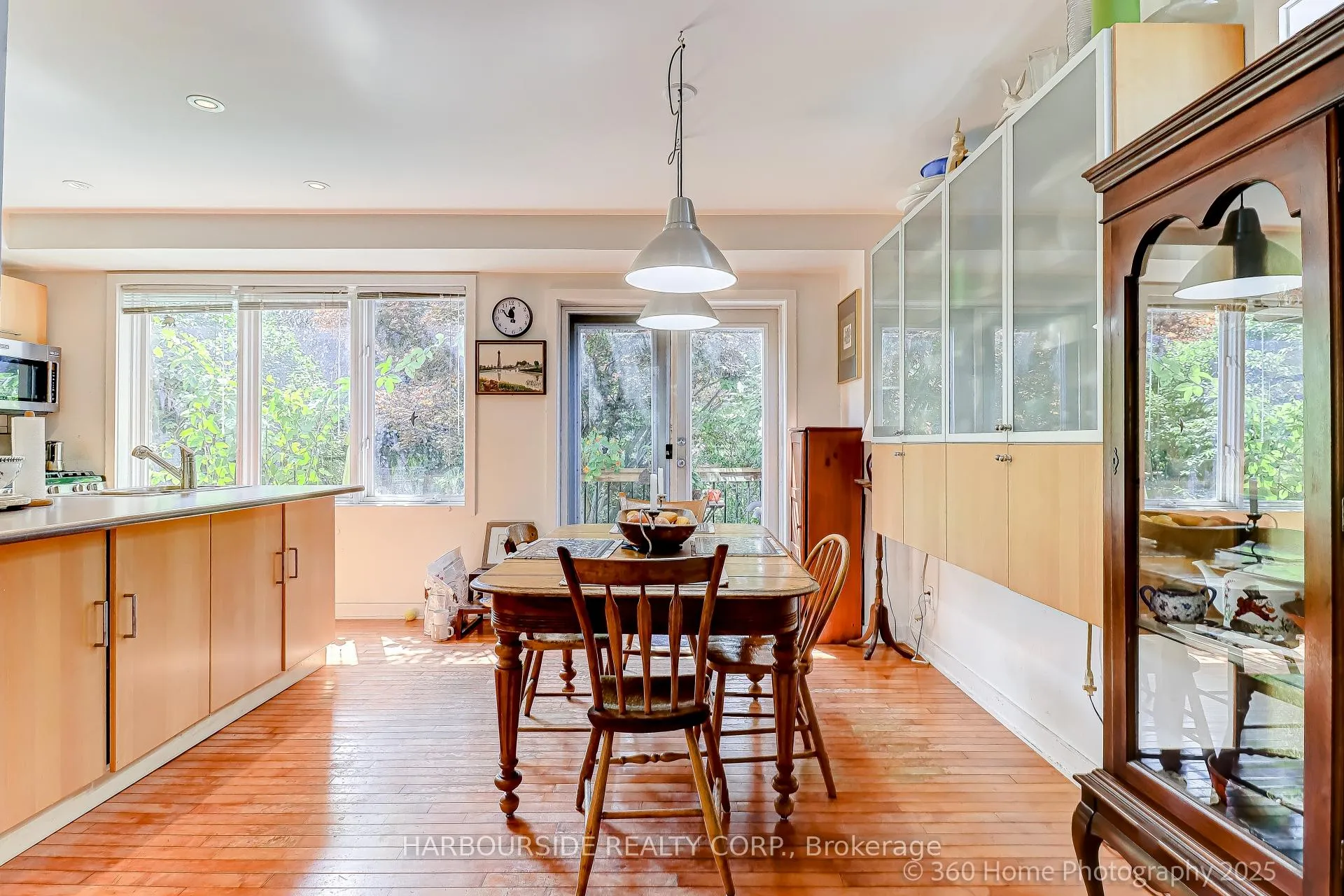Photo 7 of 591 Broadway Avenue, Toronto, Leaside — HOMEH