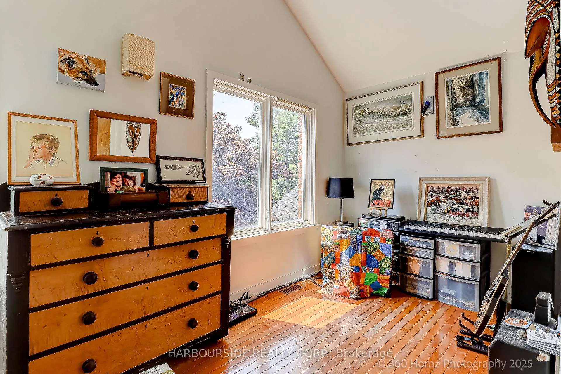 Photo 13 of 591 Broadway Avenue, Toronto, Leaside — HOMEH