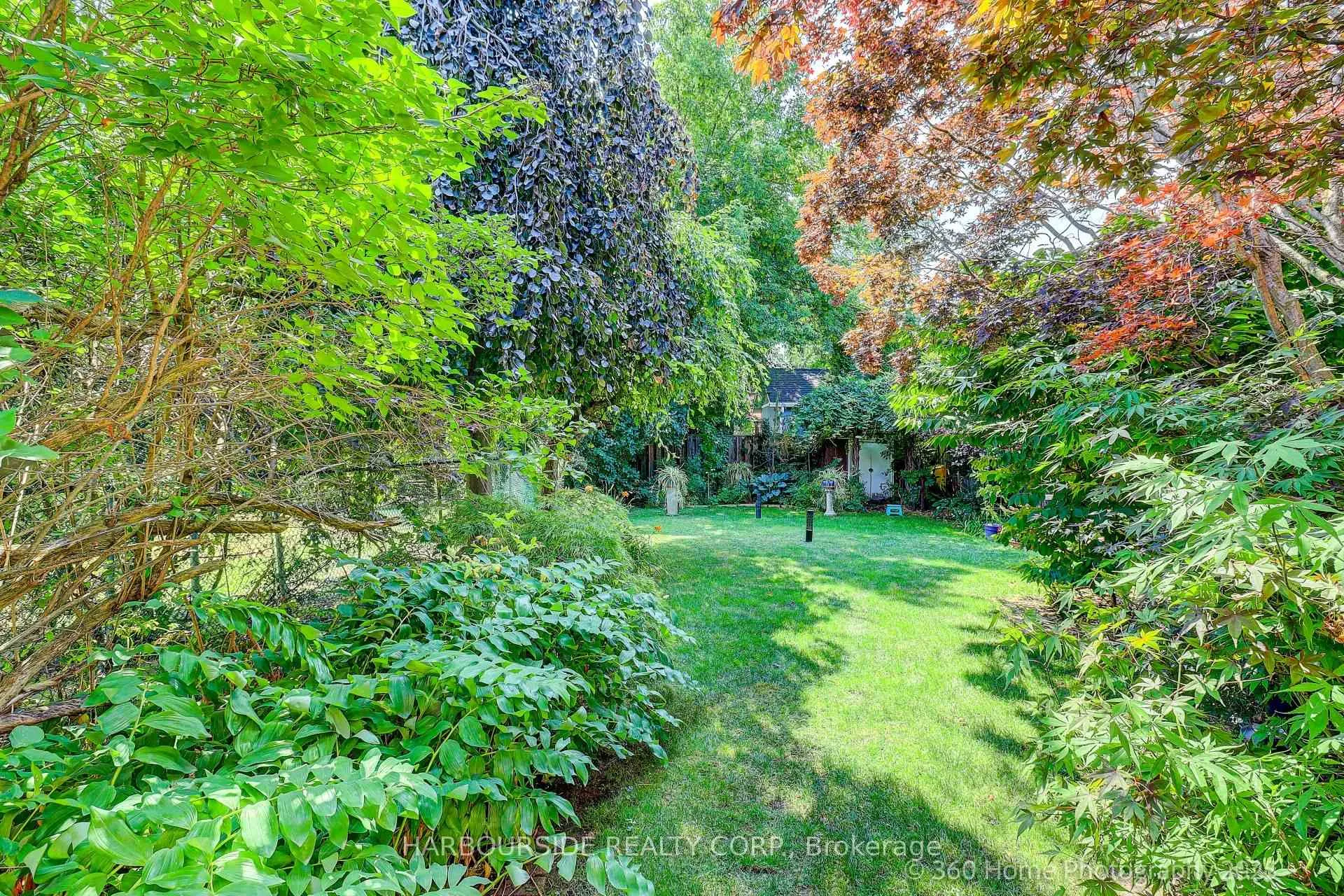 Photo 25 of 591 Broadway Avenue, Toronto, Leaside — HOMEH