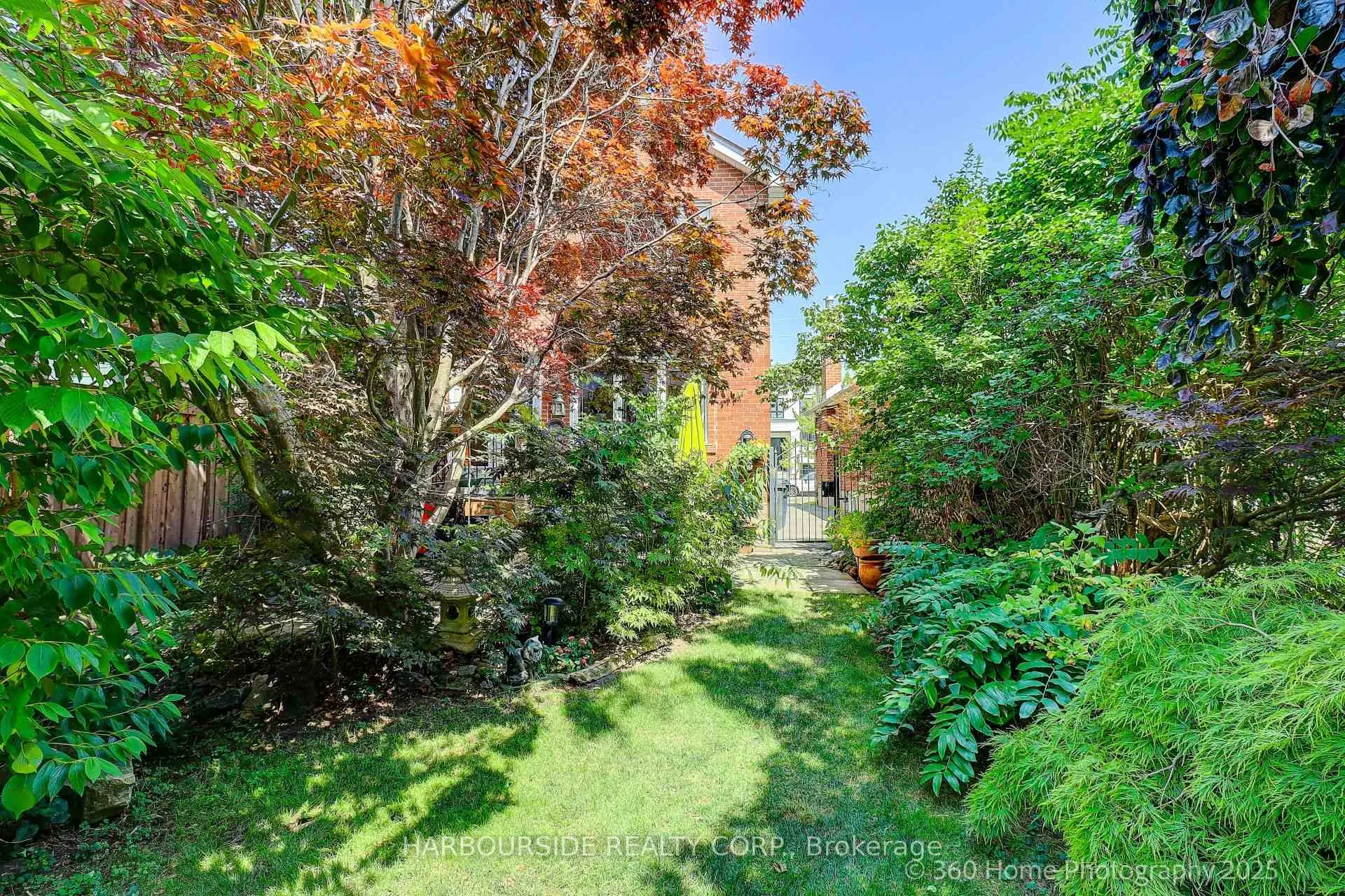 Photo 28 of 591 Broadway Avenue, Toronto, Leaside — HOMEH