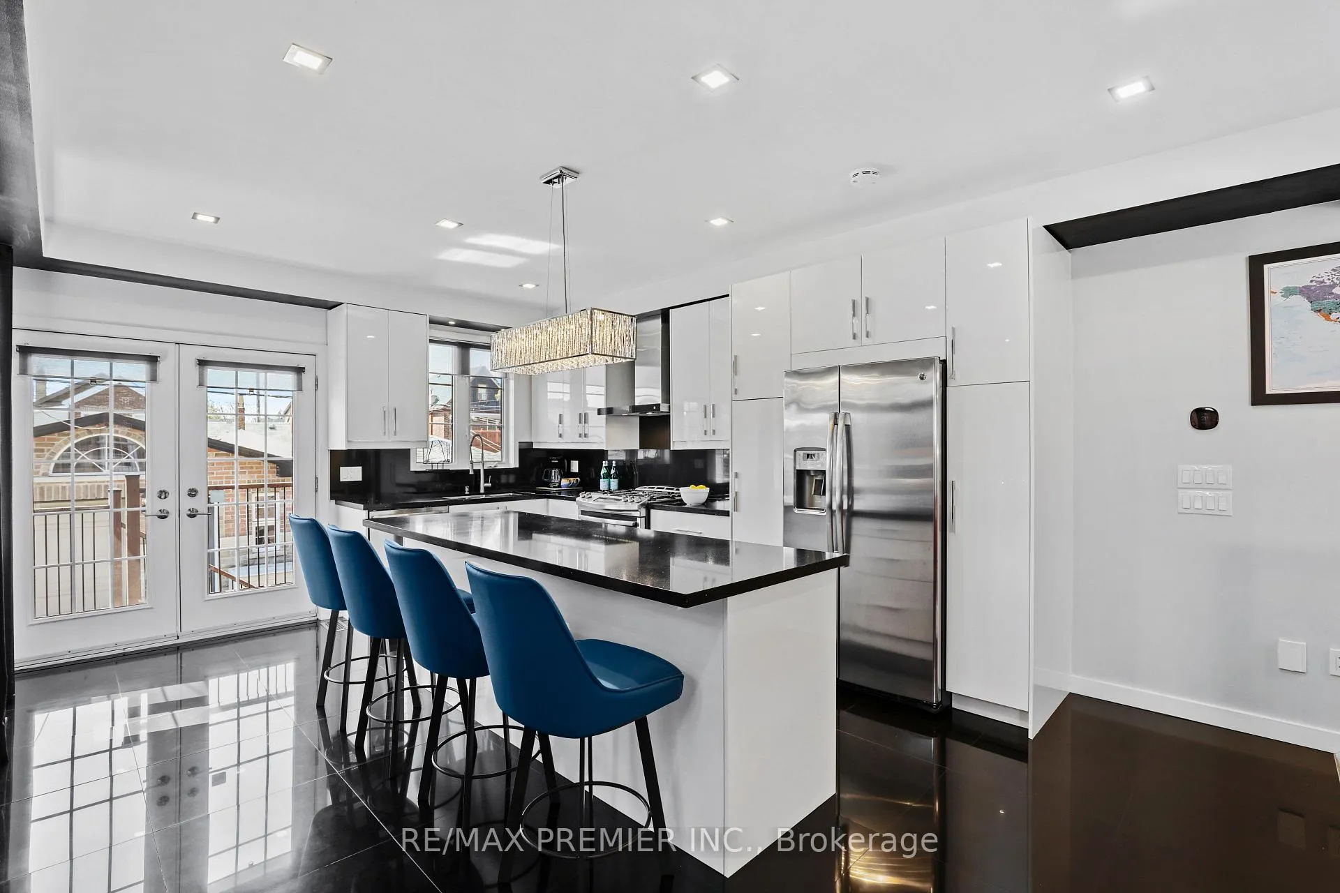 Photo 8 of 196 Blackthorn Avenue, Toronto, Weston-Pellam Park — HOMEH