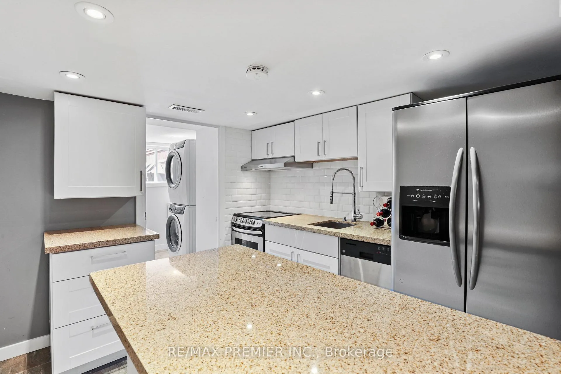 Photo 24 of 196 Blackthorn Avenue, Toronto, Weston-Pellam Park — HOMEH
