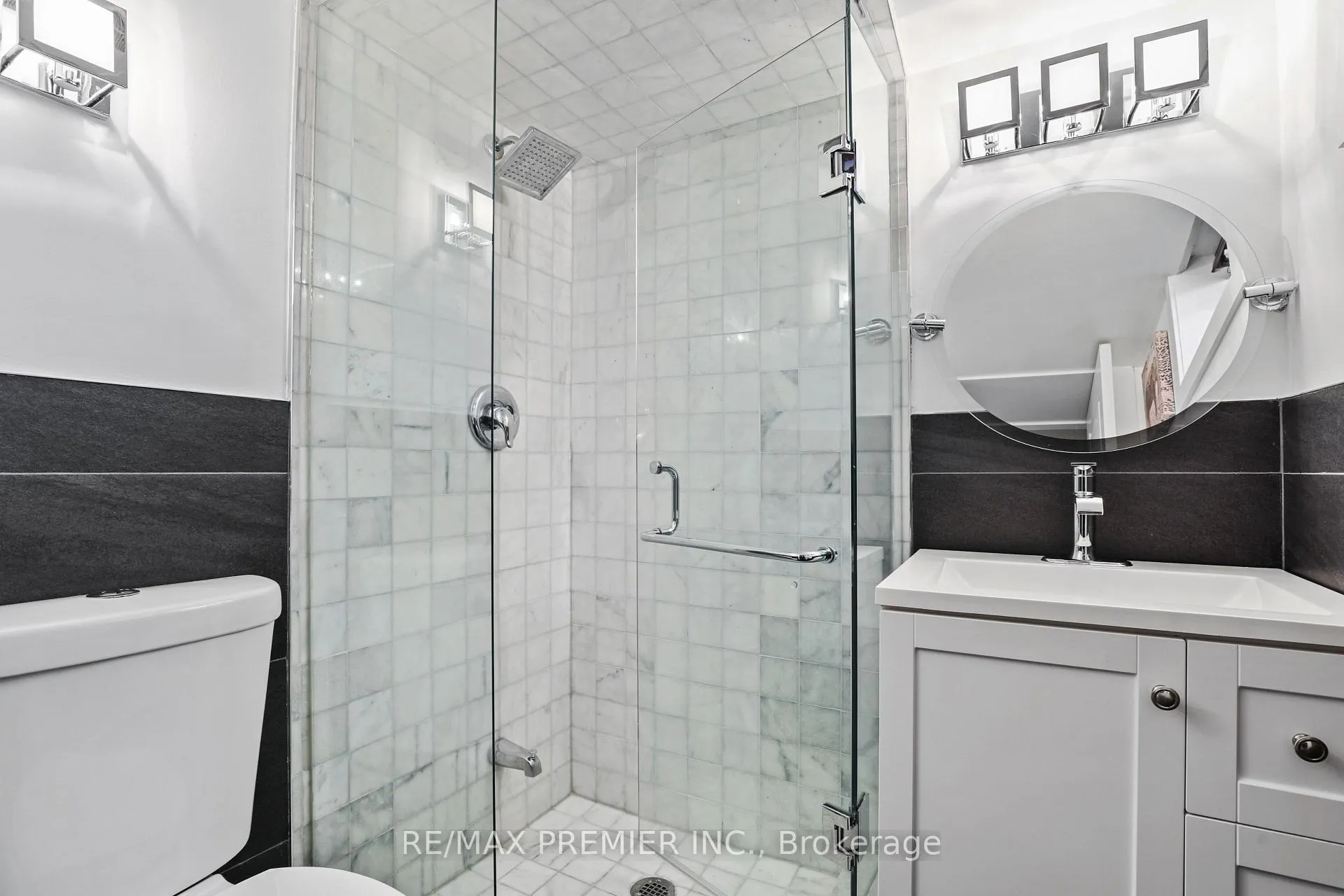 Photo 26 of 196 Blackthorn Avenue, Toronto, Weston-Pellam Park — HOMEH