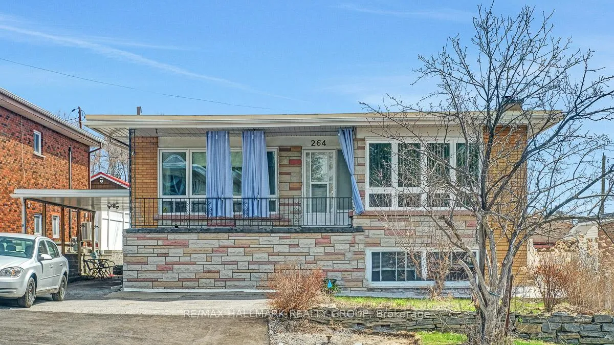 Photo 1 of Unit 2, 264 Michel Circle, Ottawa, Vanier — HOMEH