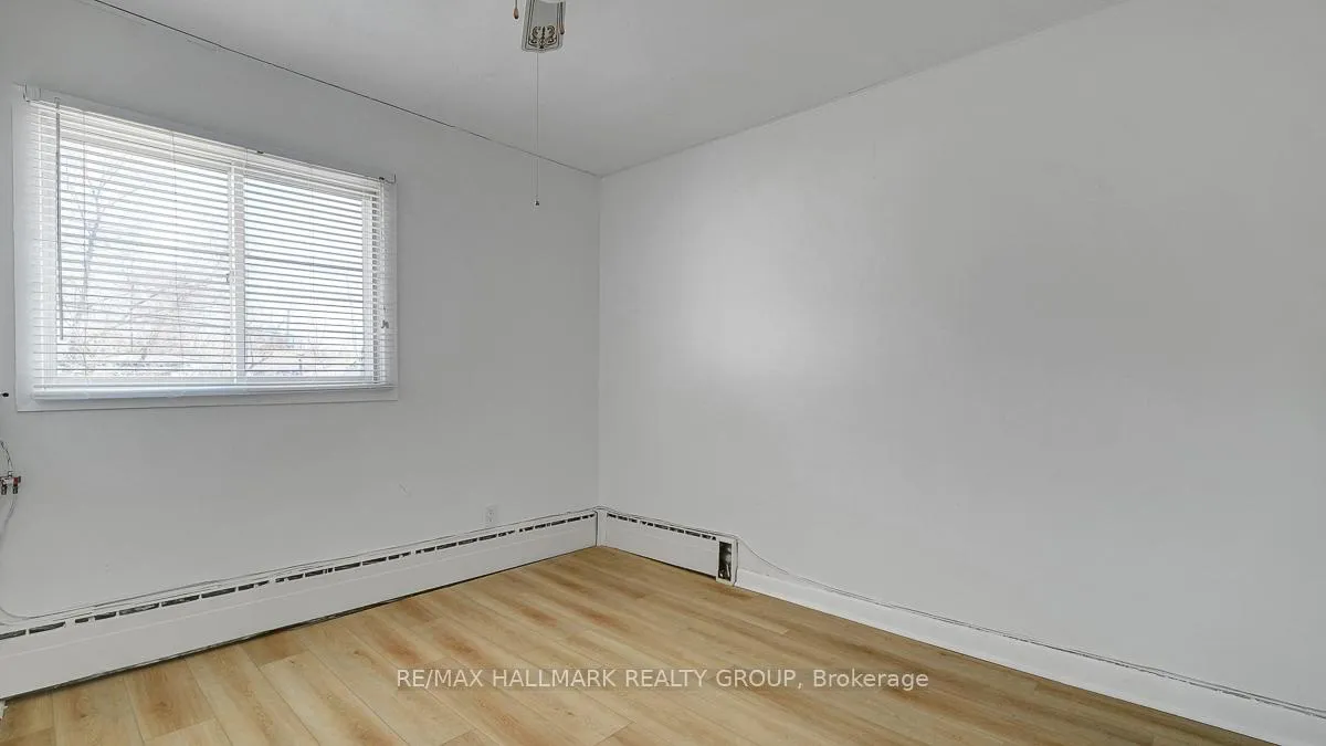 Photo 18 of Unit 2, 264 Michel Circle, Ottawa, Vanier — HOMEH