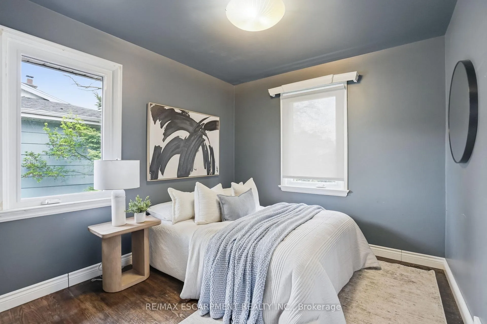 Photo 27 of 23 Mcmaster Avenue S, Hamilton, Dundas — HOMEH