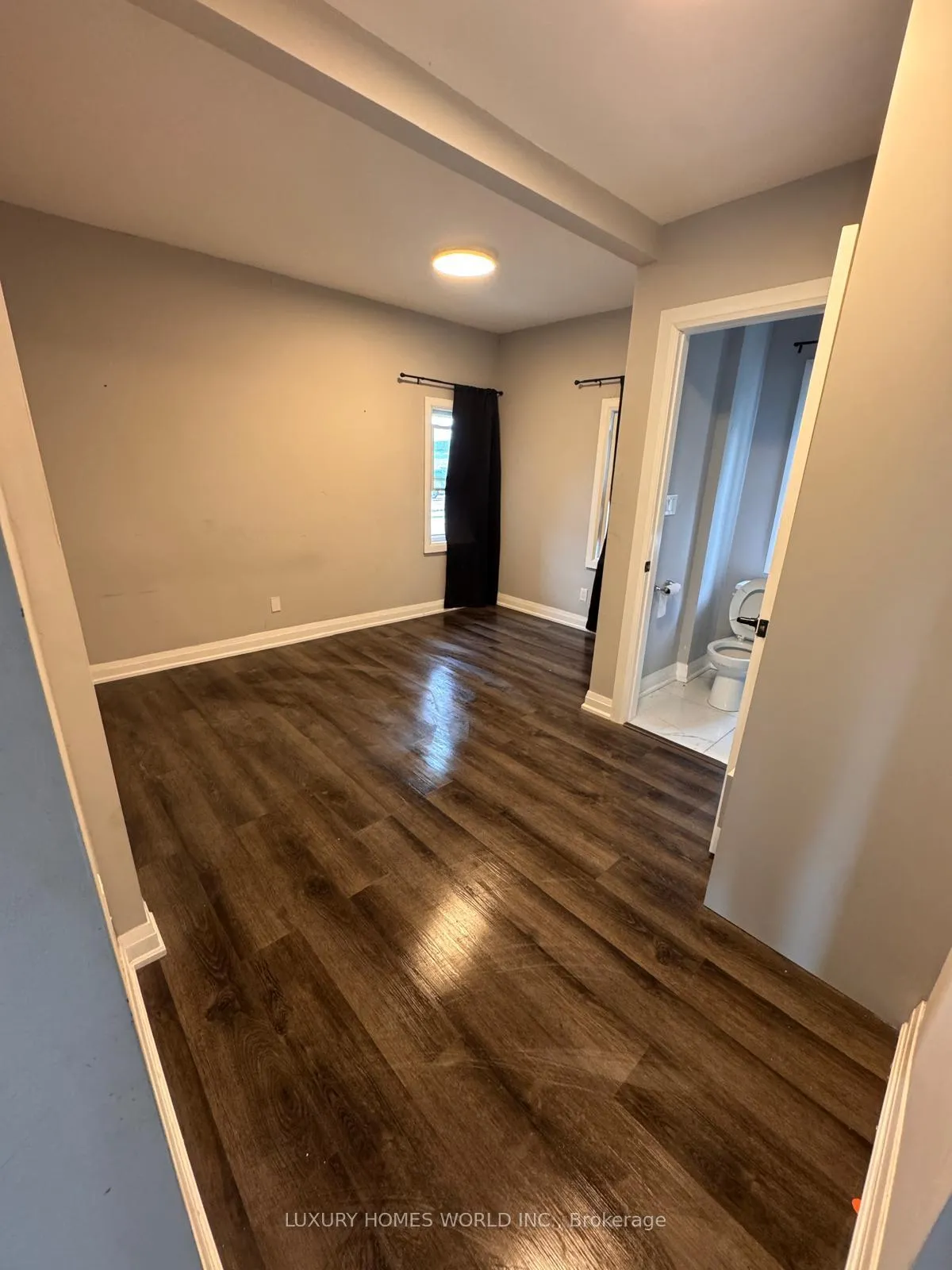 Photo 5 of 1343 Lillian Avenue, Windsor — HOMEH
