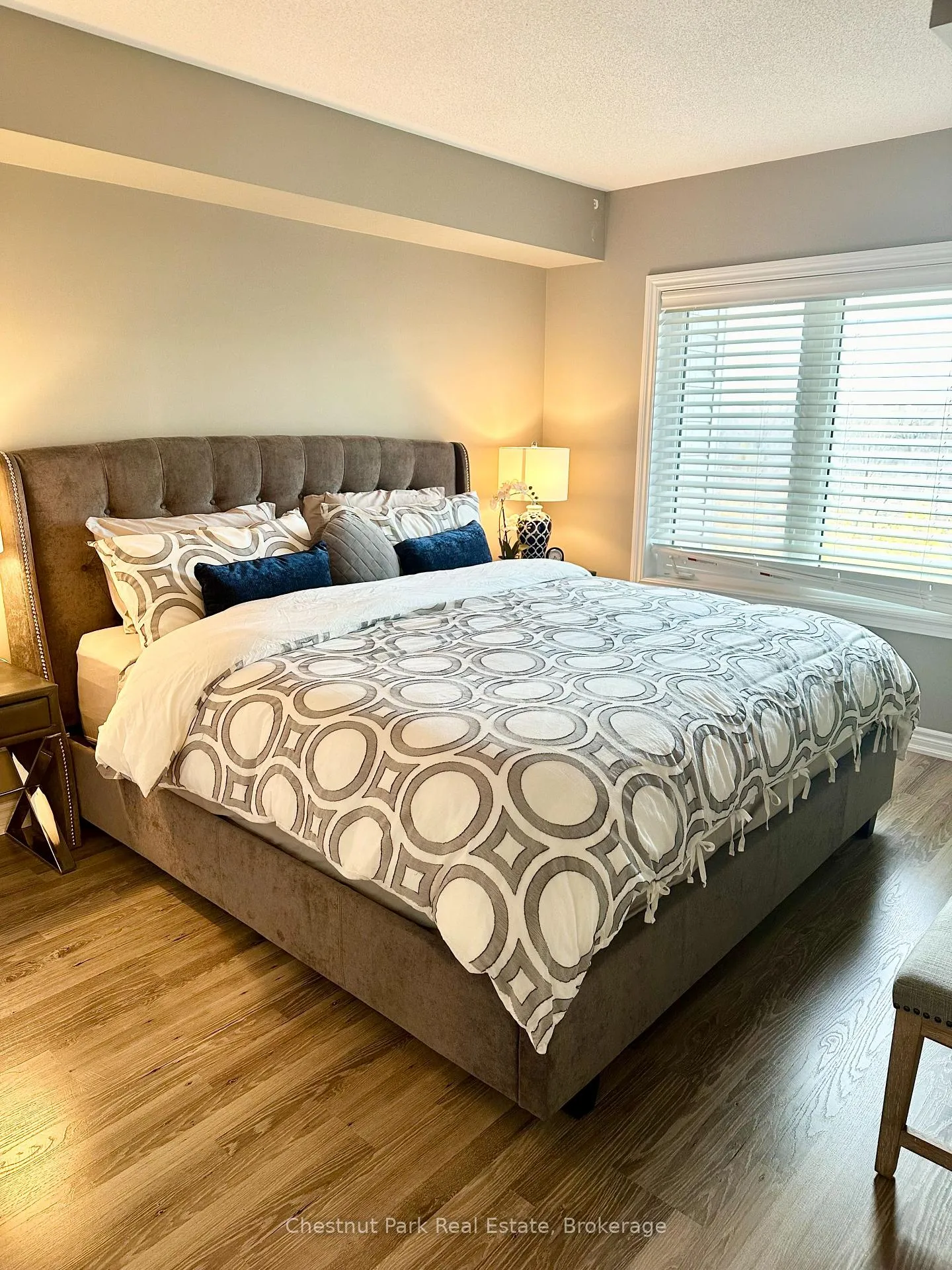 Photo 4 of Unit 303, 6 Anchorage Crescent, Collingwood — HOMEH