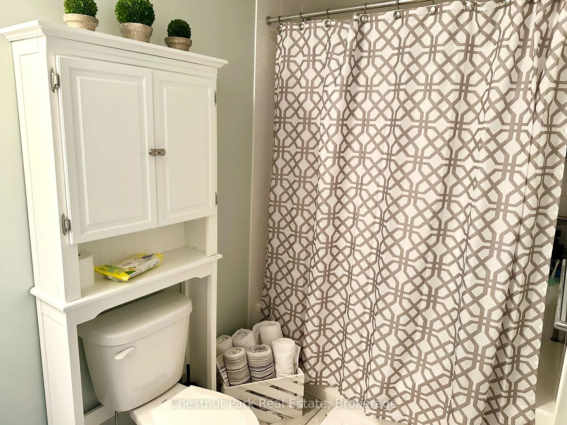 Photo 5 of Unit 303, 6 Anchorage Crescent, Collingwood — HOMEH