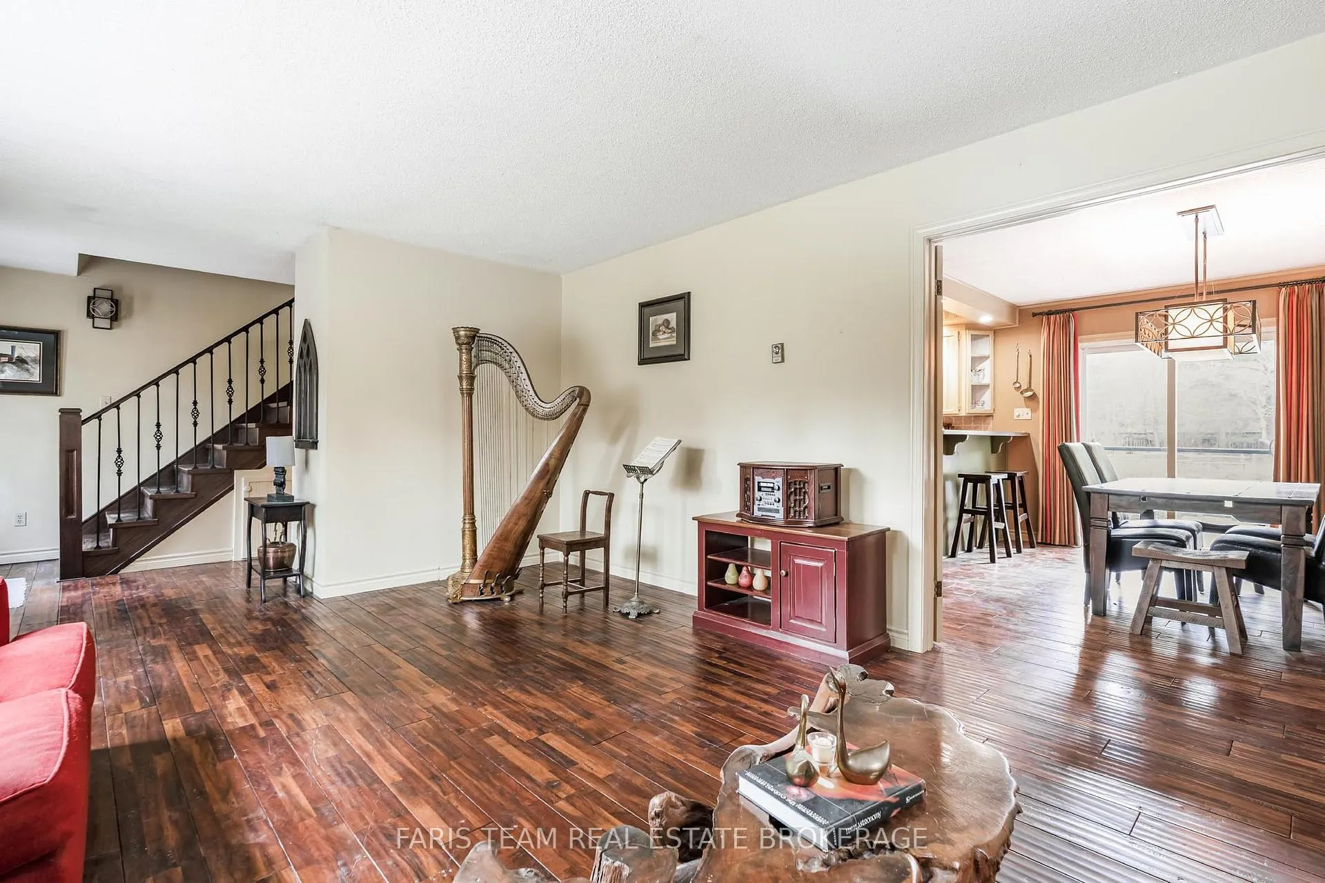 Photo 17 of 718 Henderson Drive, Innisfil, Rural Innisfil — HOMEH