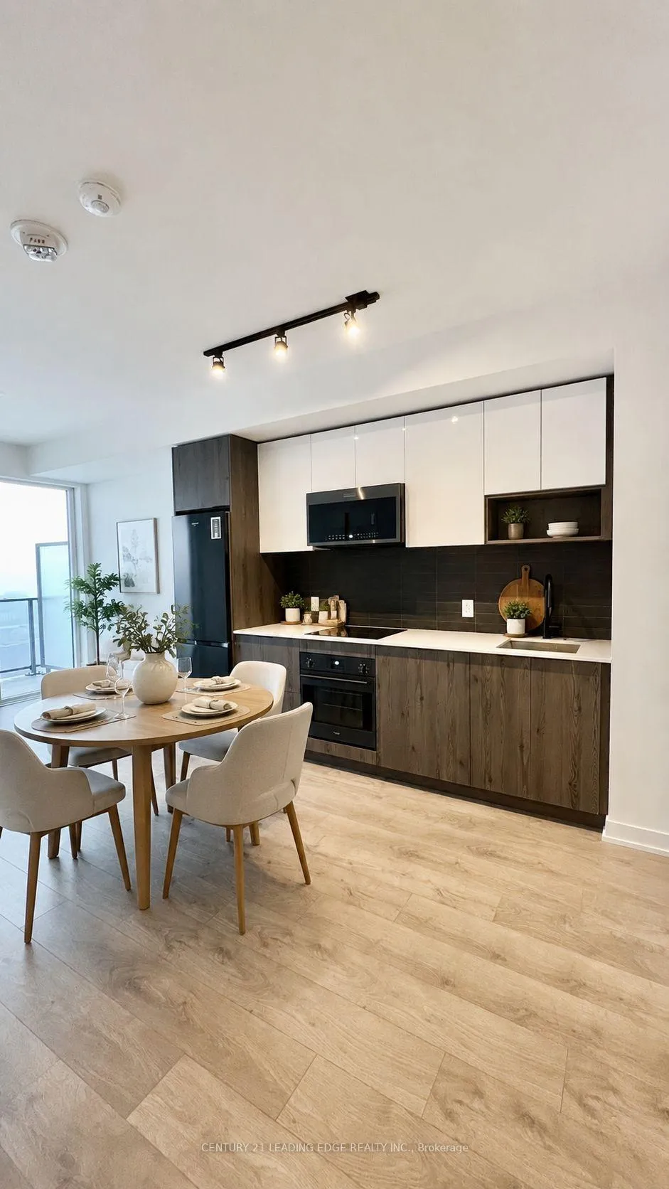 Photo 2 of Unit 2504, 5 Defries Street, Toronto, Regent Park — HOMEH