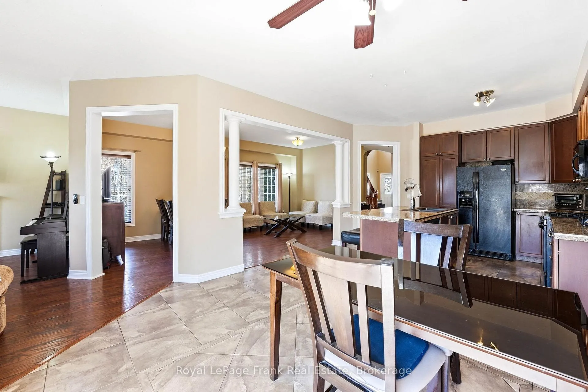 Photo 7 of 115 Southfield Avenue, Clarington, Courtice — HOMEH