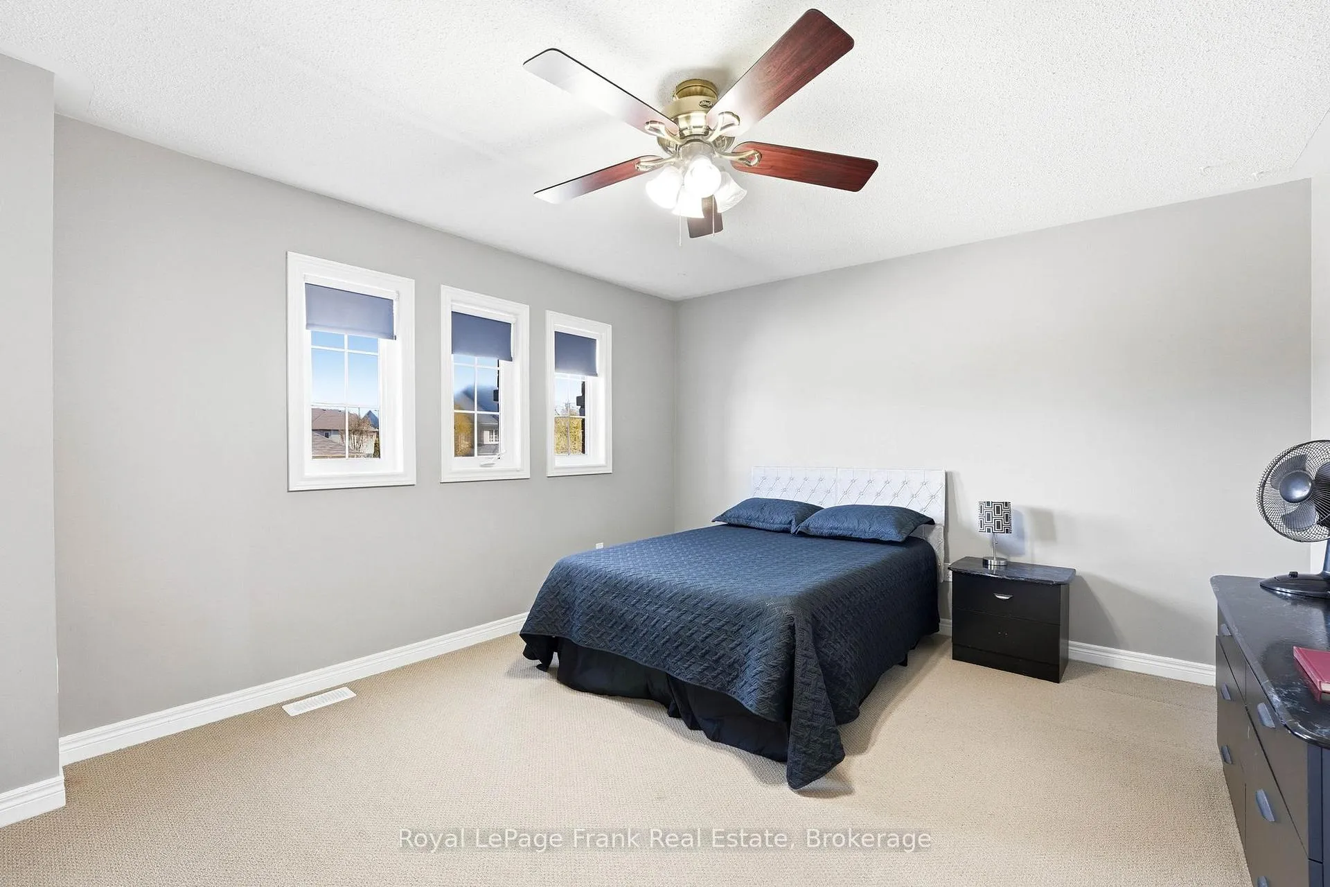 Photo 22 of 115 Southfield Avenue, Clarington, Courtice — HOMEH