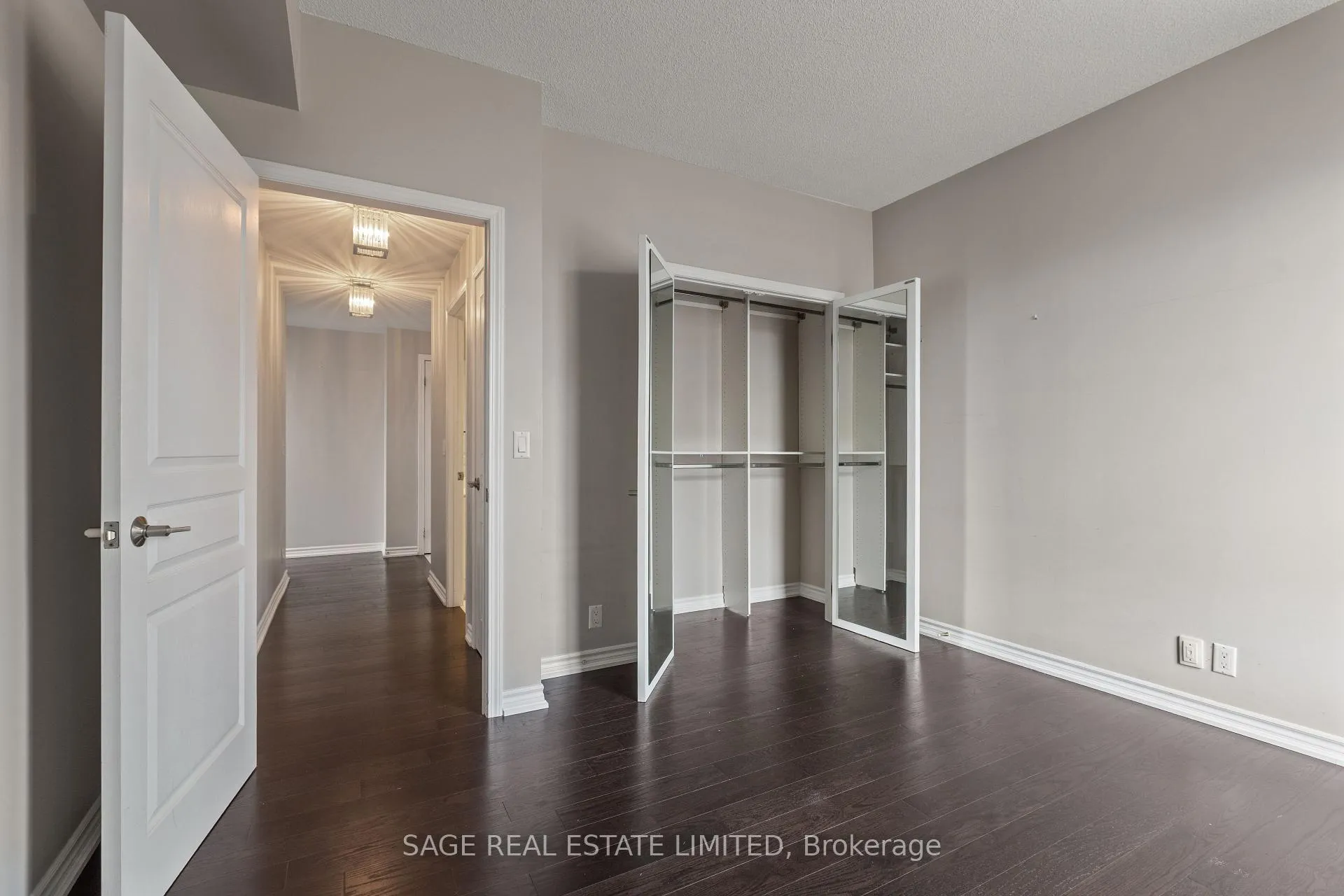 Photo 32 of Unit 803, 1 Dear Park Crescent, Toronto, Yonge-St. Clair — HOMEH