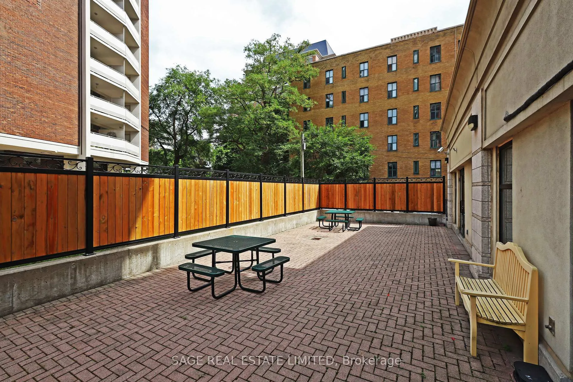 Photo 37 of Unit 803, 1 Dear Park Crescent, Toronto, Yonge-St. Clair — HOMEH