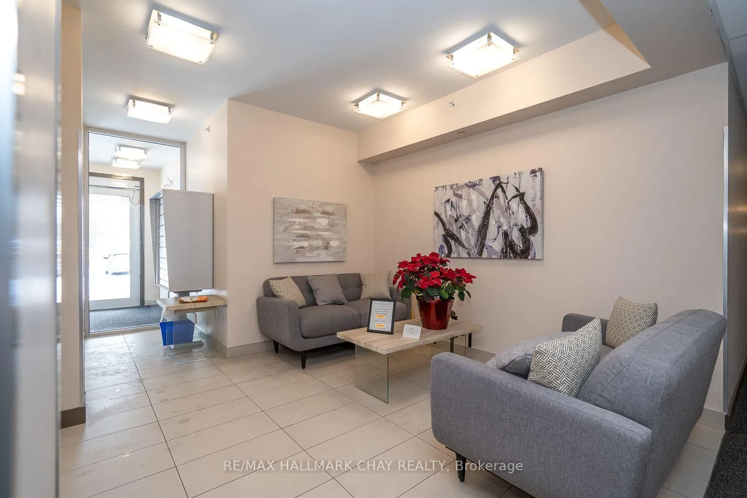 Photo 11 of Unit 105, 69 Boyne Street, New Tecumseth, Alliston — HOMEH