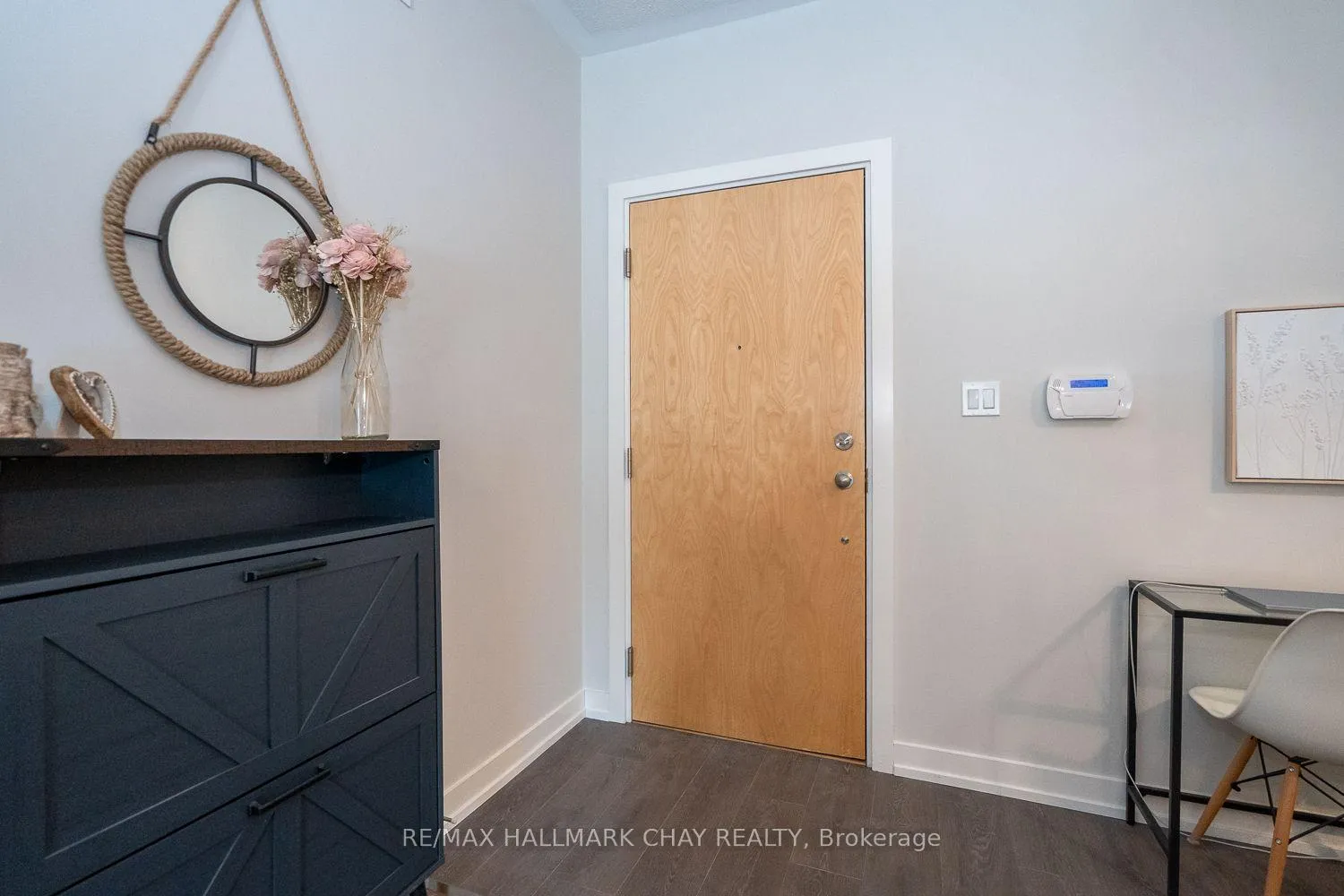 Photo 13 of Unit 105, 69 Boyne Street, New Tecumseth, Alliston — HOMEH
