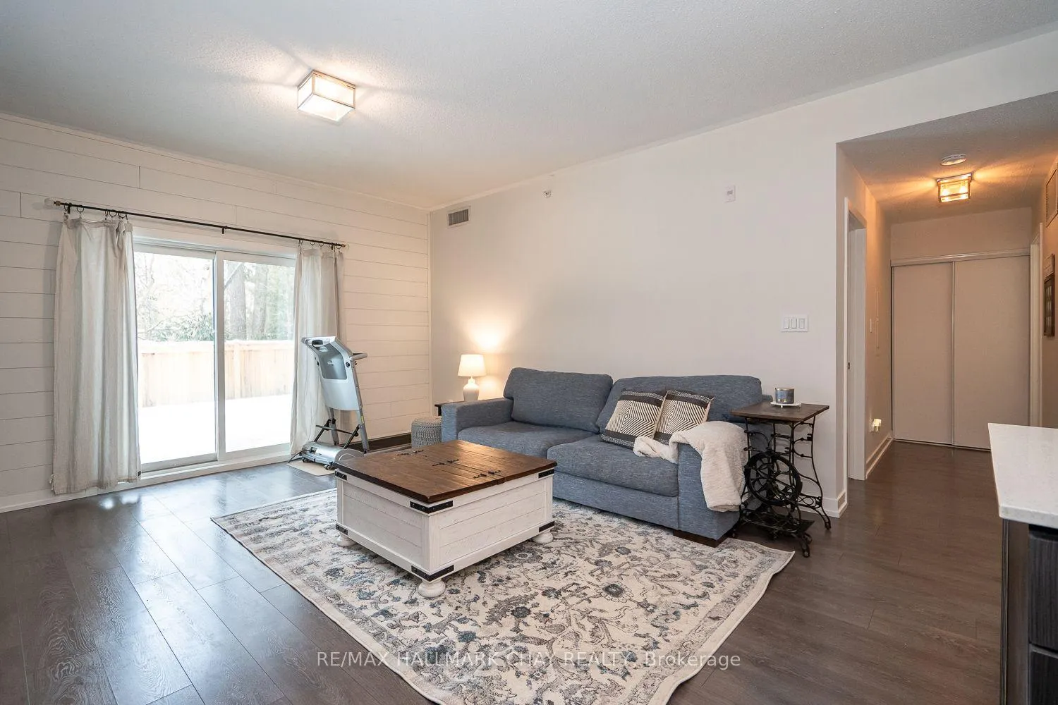 Photo 21 of Unit 105, 69 Boyne Street, New Tecumseth, Alliston — HOMEH