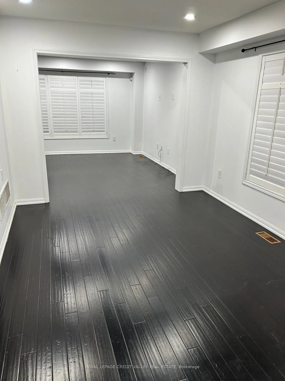 Photo 3 of Unit Upper, 29 Robert Parkinson Drive, Brampton, Northwest Brampton — HOMEH