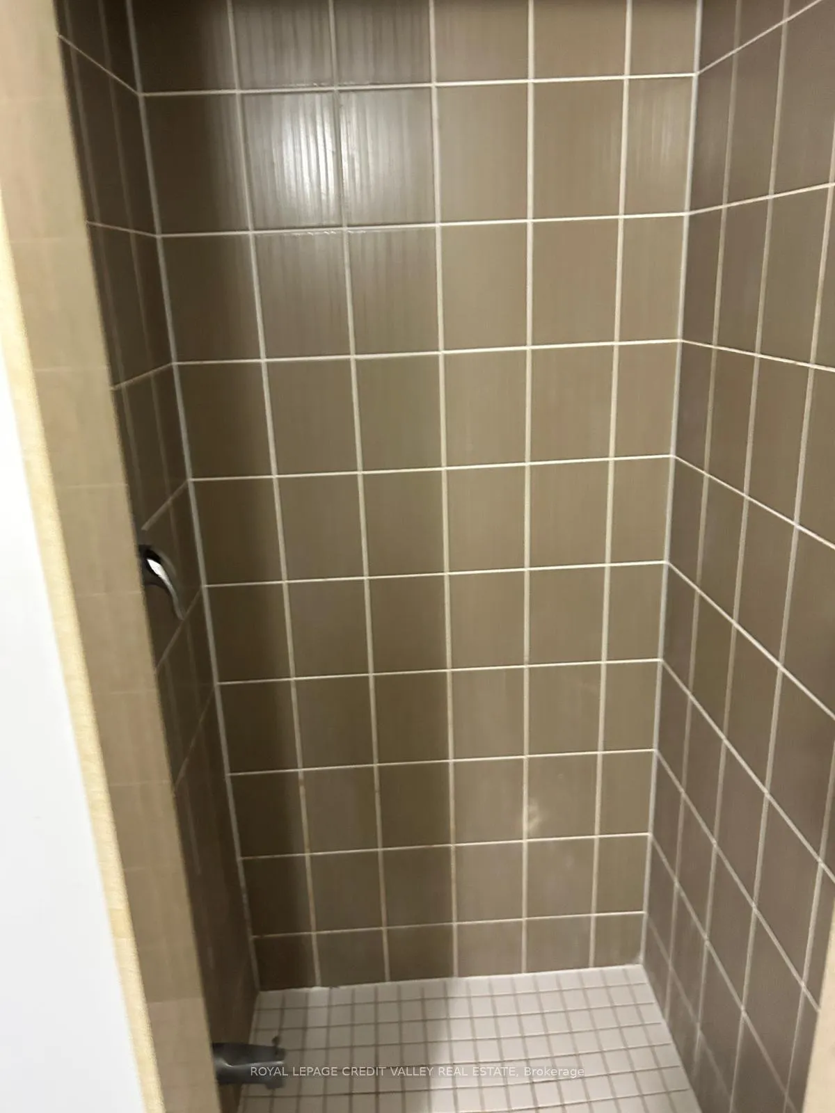 Photo 20 of Unit Upper, 29 Robert Parkinson Drive, Brampton, Northwest Brampton — HOMEH