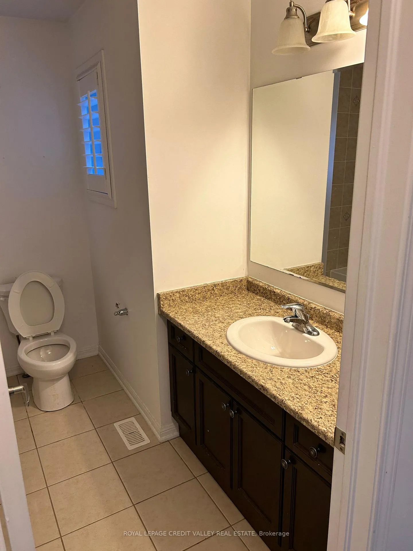 Photo 23 of Unit Upper, 29 Robert Parkinson Drive, Brampton, Northwest Brampton — HOMEH