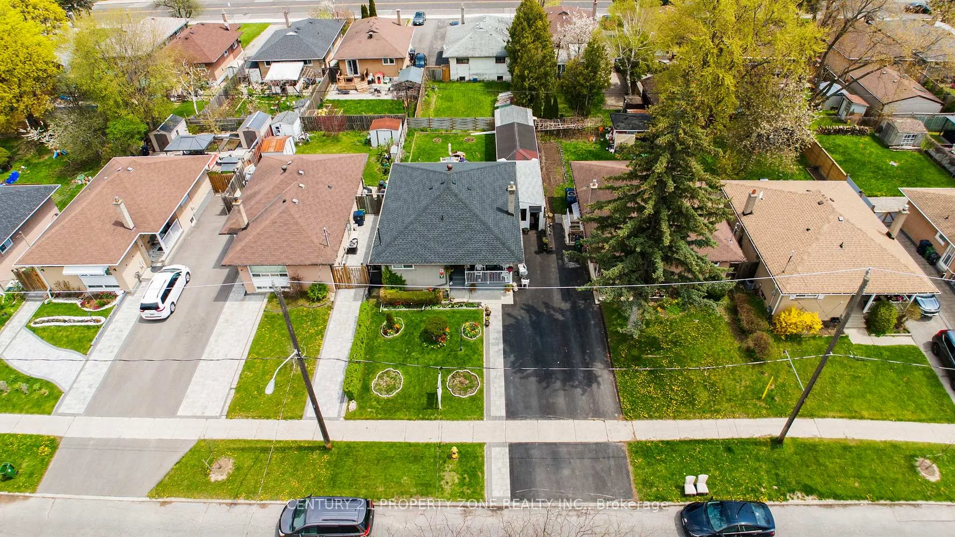 Front of 62 Sundance Crescent