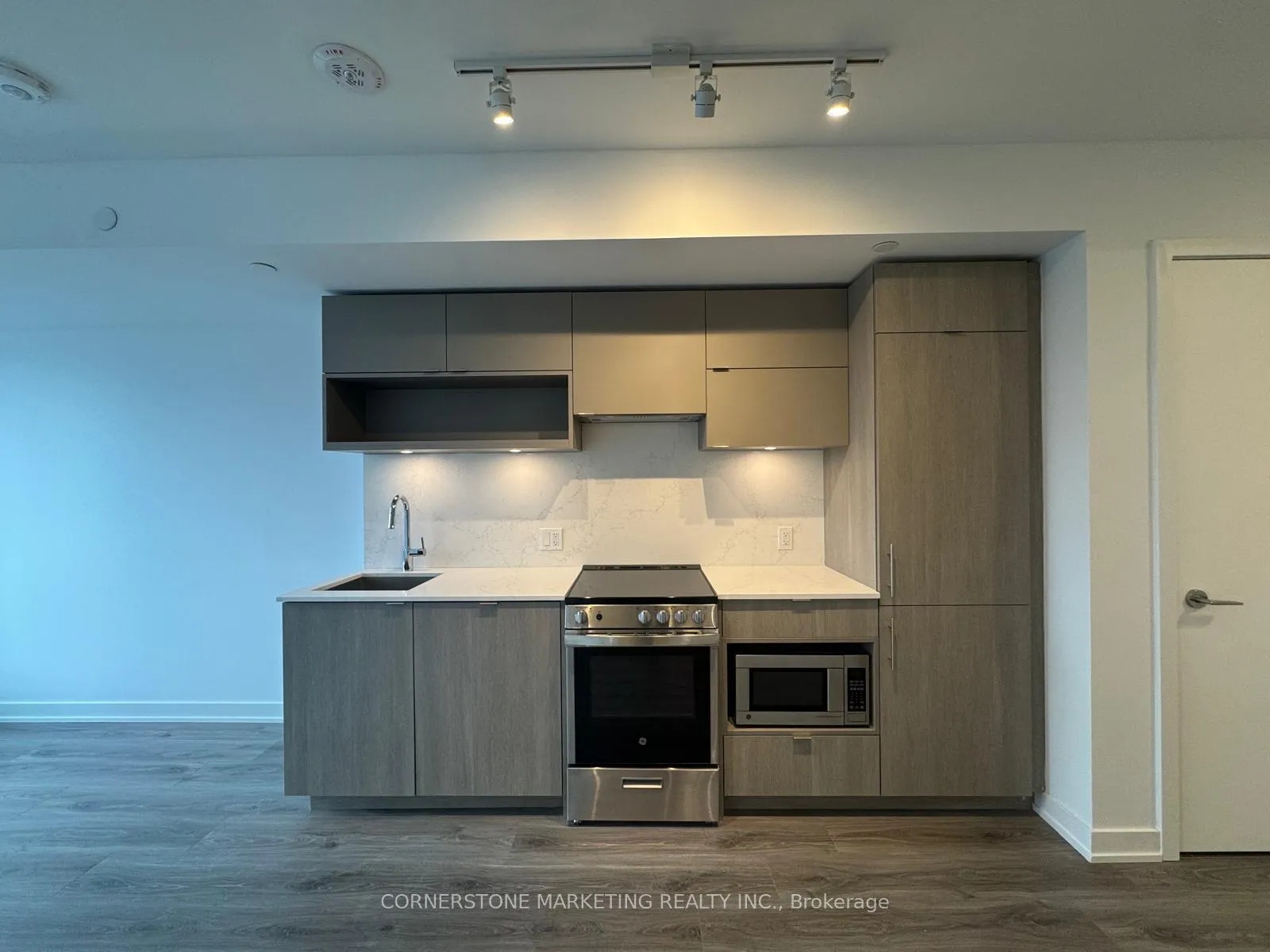 Photo 5 of Unit 1907, 100 Queen Street E, Toronto, Church-Yonge Corridor — HOMEH