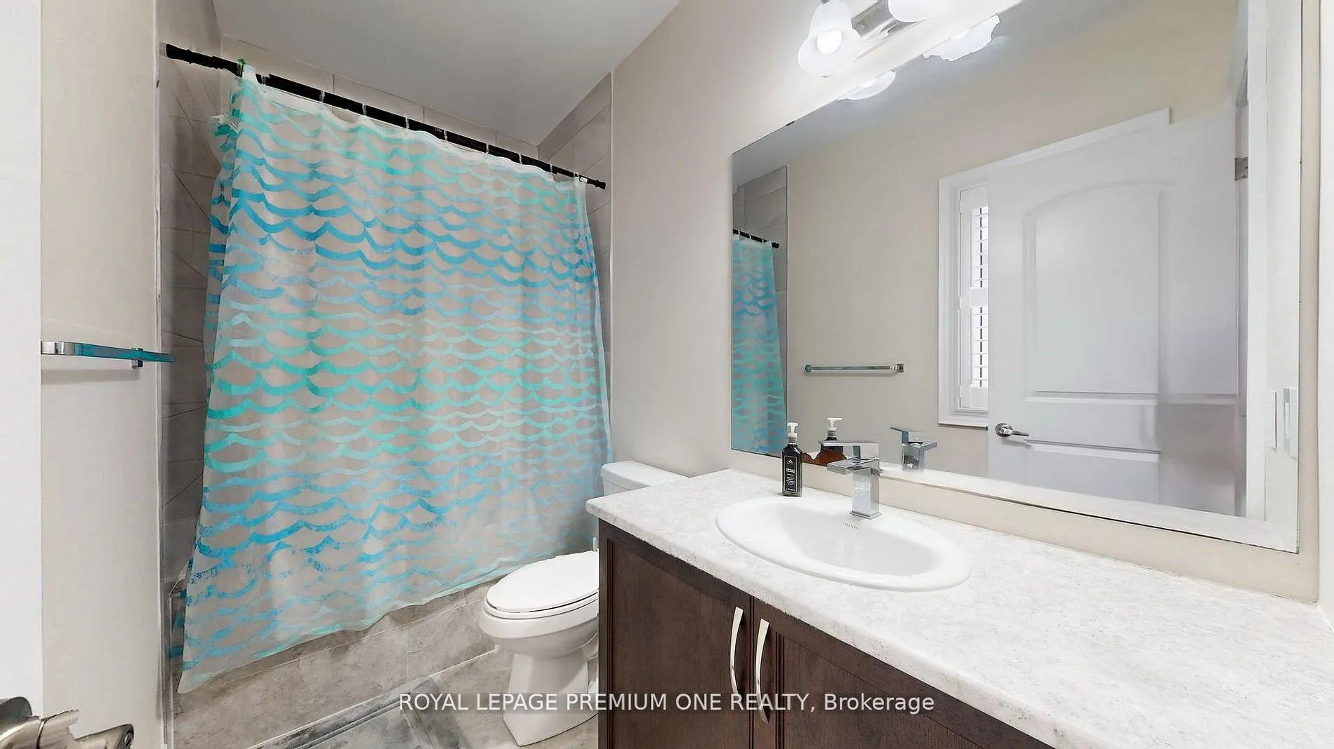 Photo 41 of 52 Daisy Meadow Crescent, Caledon, Caledon East — HOMEH