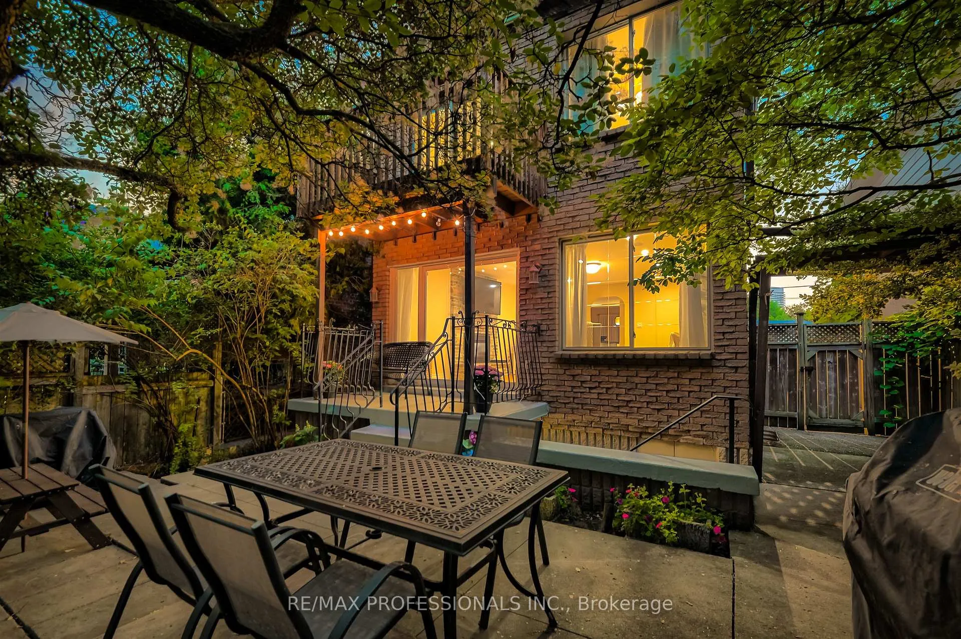 Photo 50 of 53 Tilden Crescent, Etobicoke, Humber Heights — HOMEH